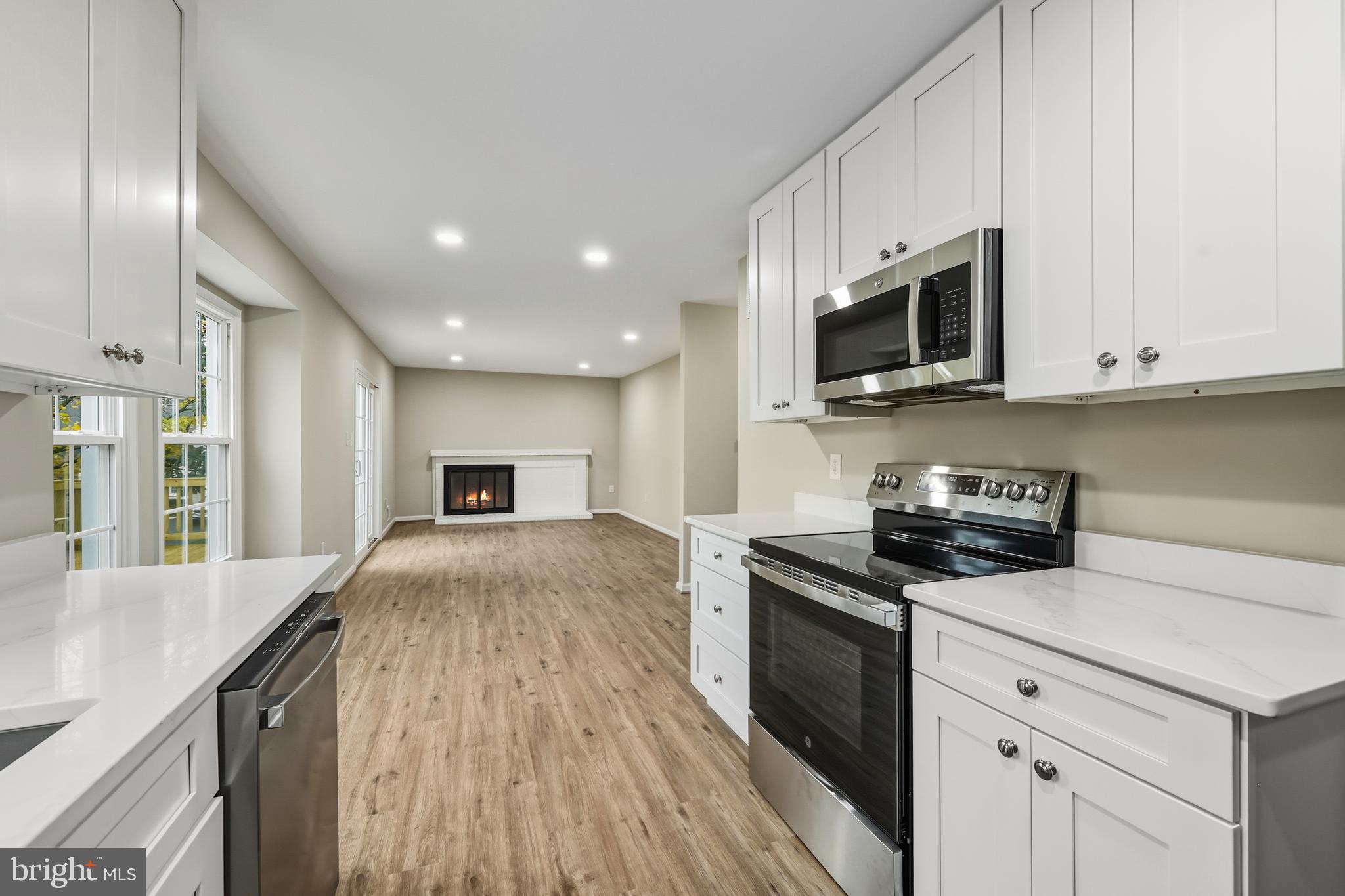 CANTERBURY WOODS - Residential