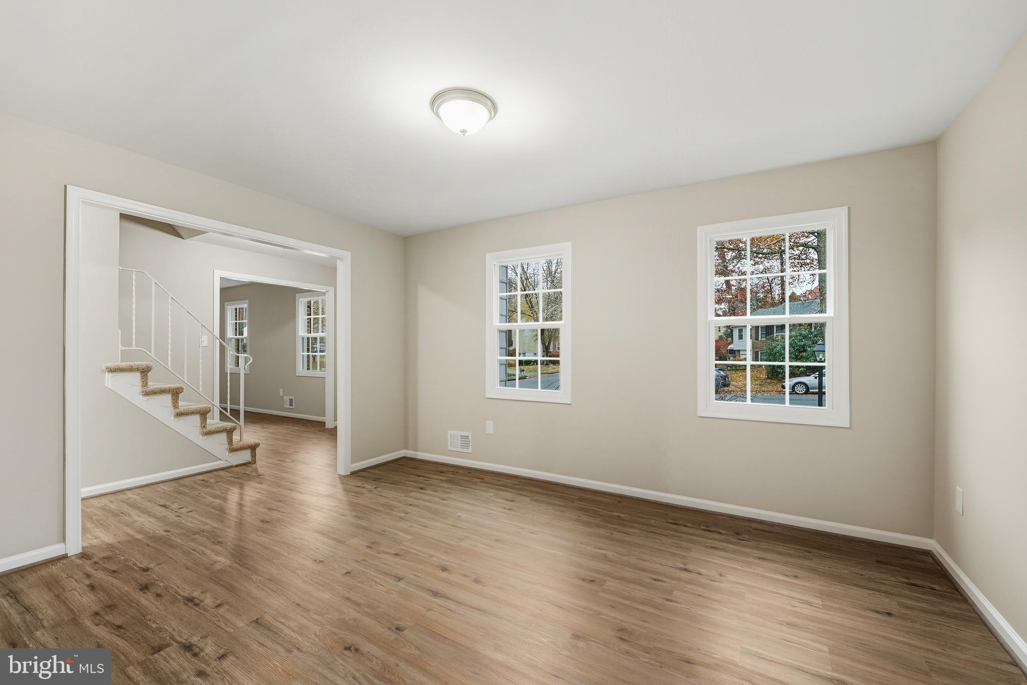 CANTERBURY WOODS - Residential