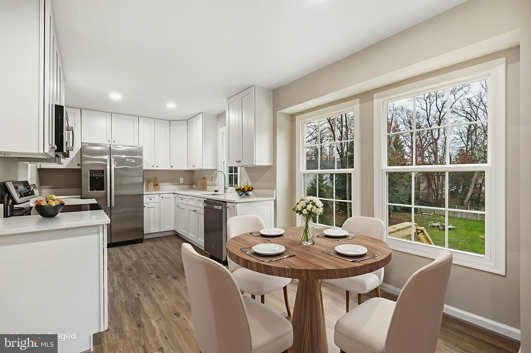 CANTERBURY WOODS - Residential