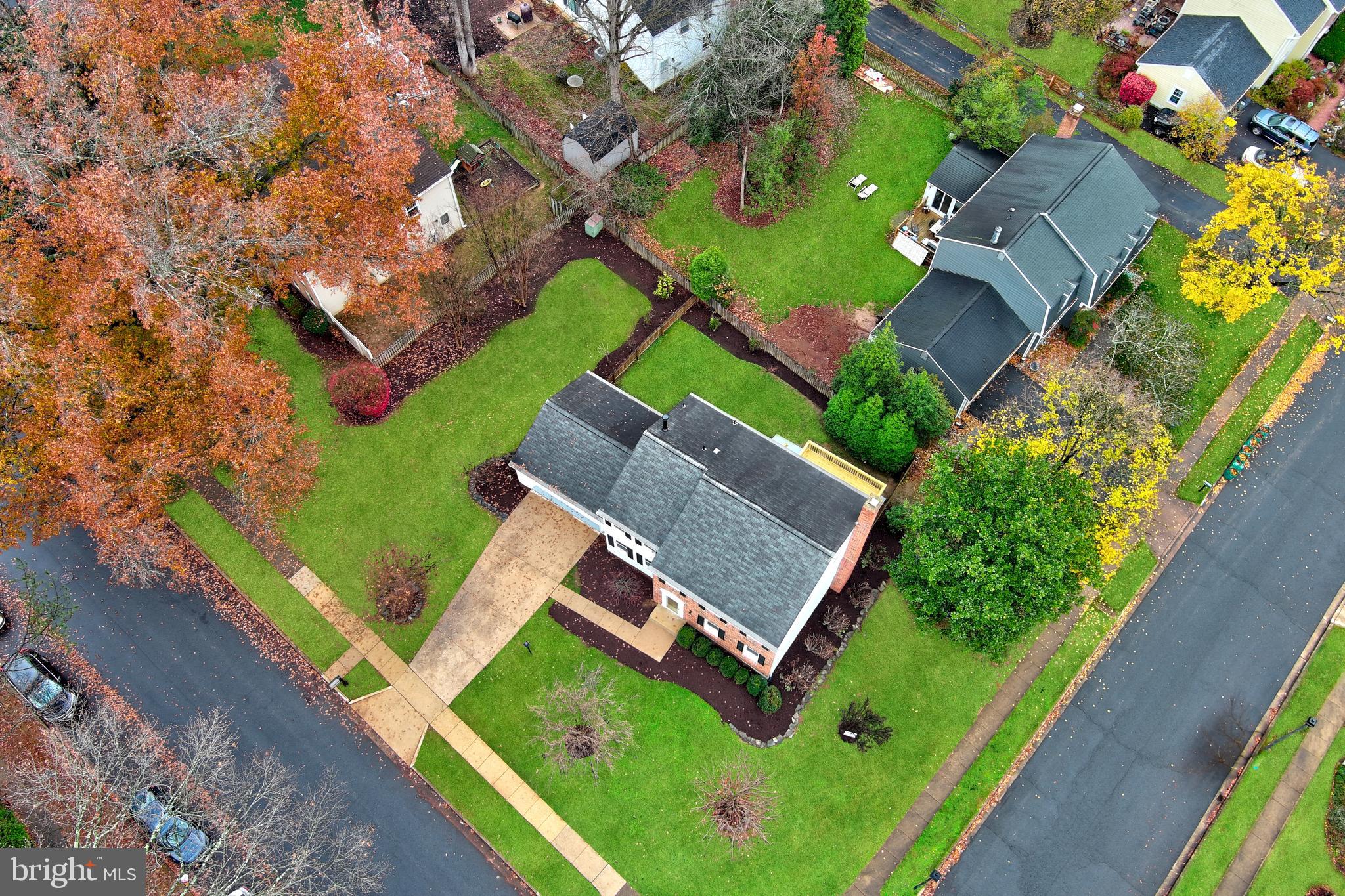 CANTERBURY WOODS - Residential