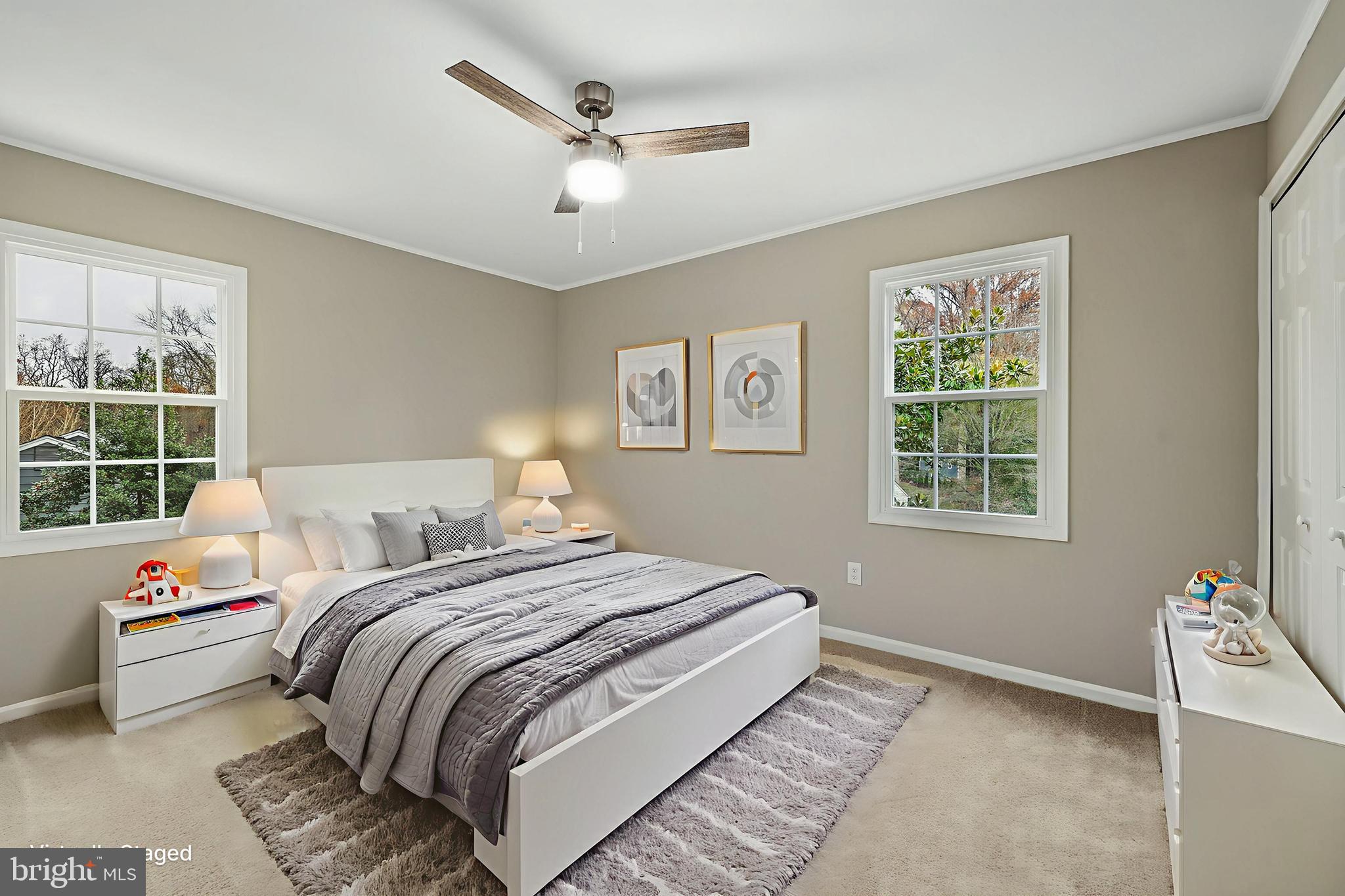 CANTERBURY WOODS - Residential