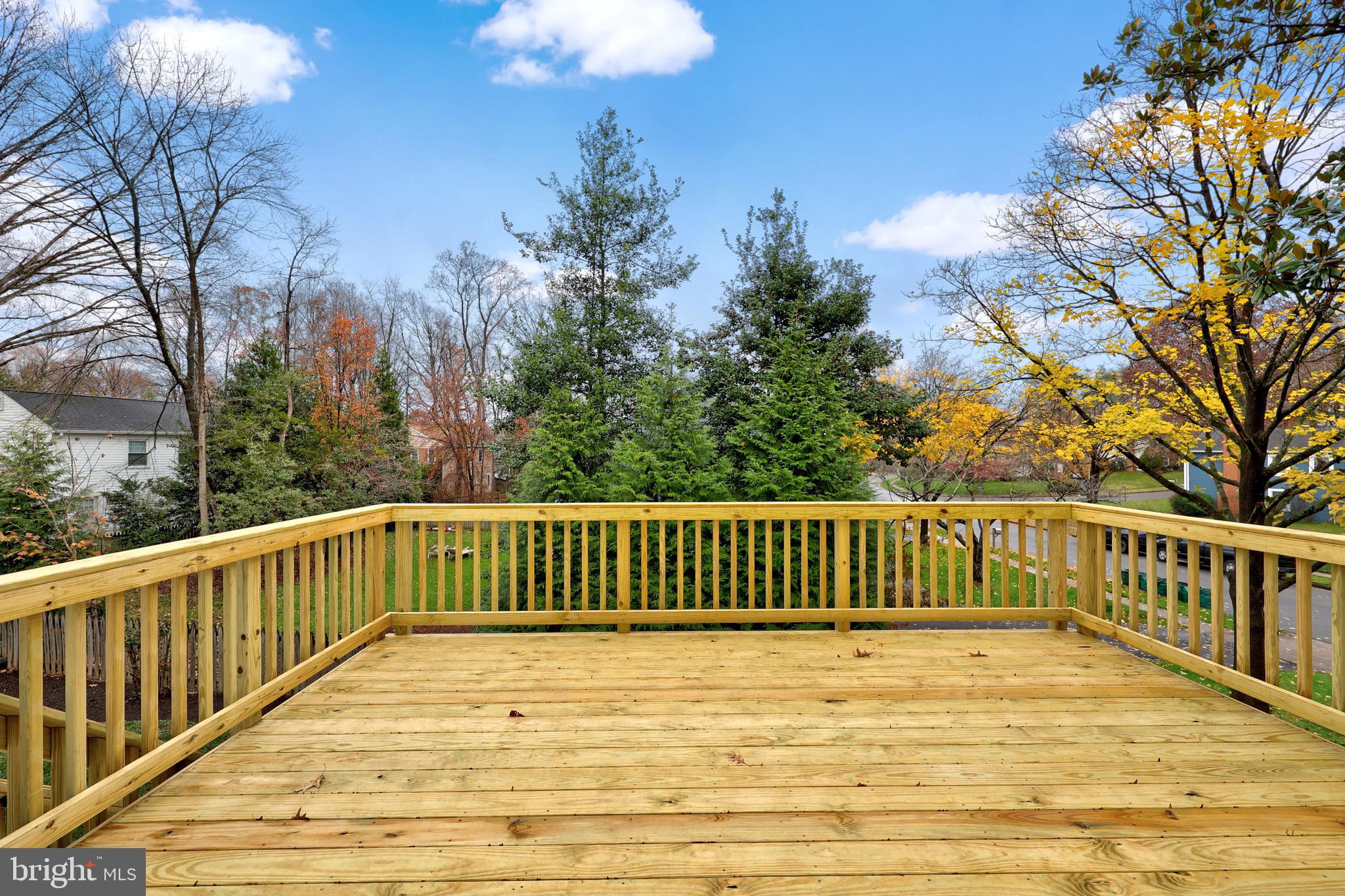 CANTERBURY WOODS - Residential