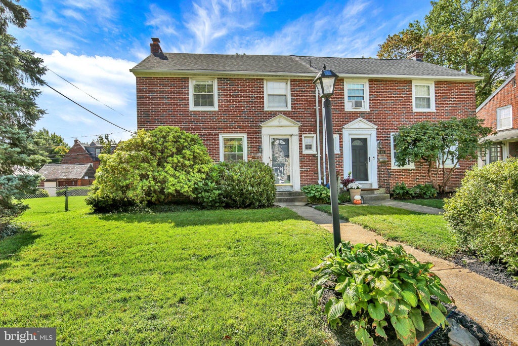 Photo of 912 Pleasure Road, LANCASTER, PA 17601 (MLS # PALA2095914)
