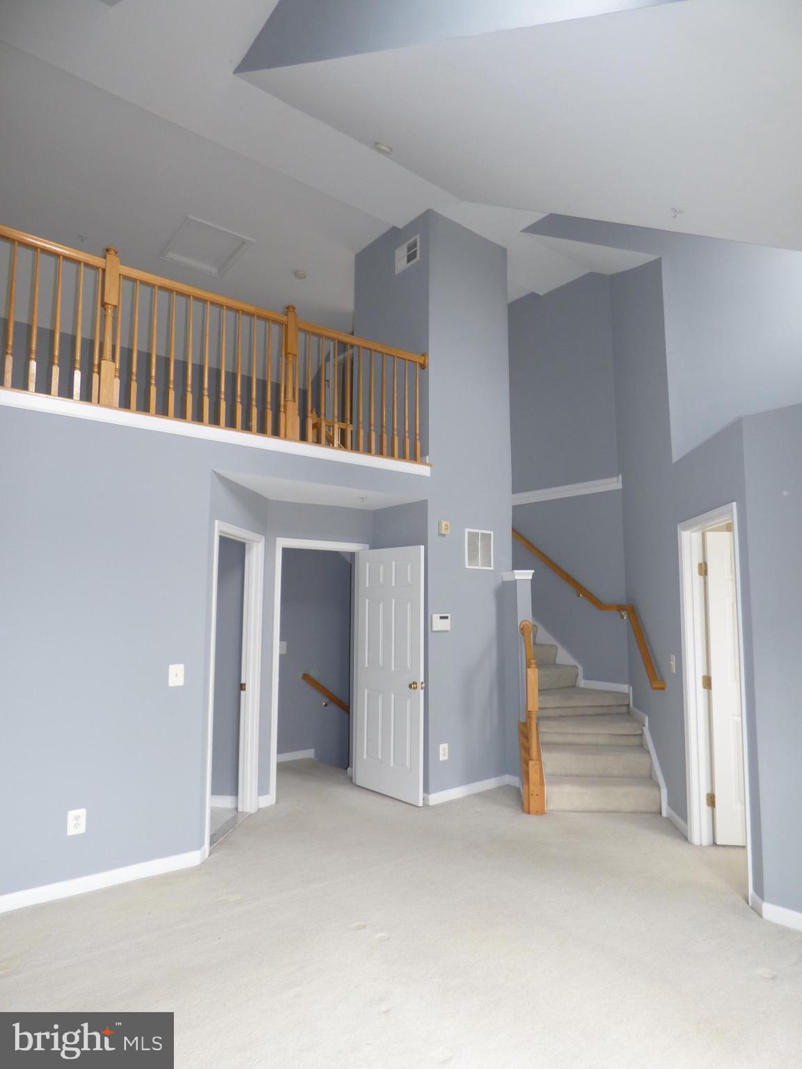 OLD TOWN GREENS - Residential Lease