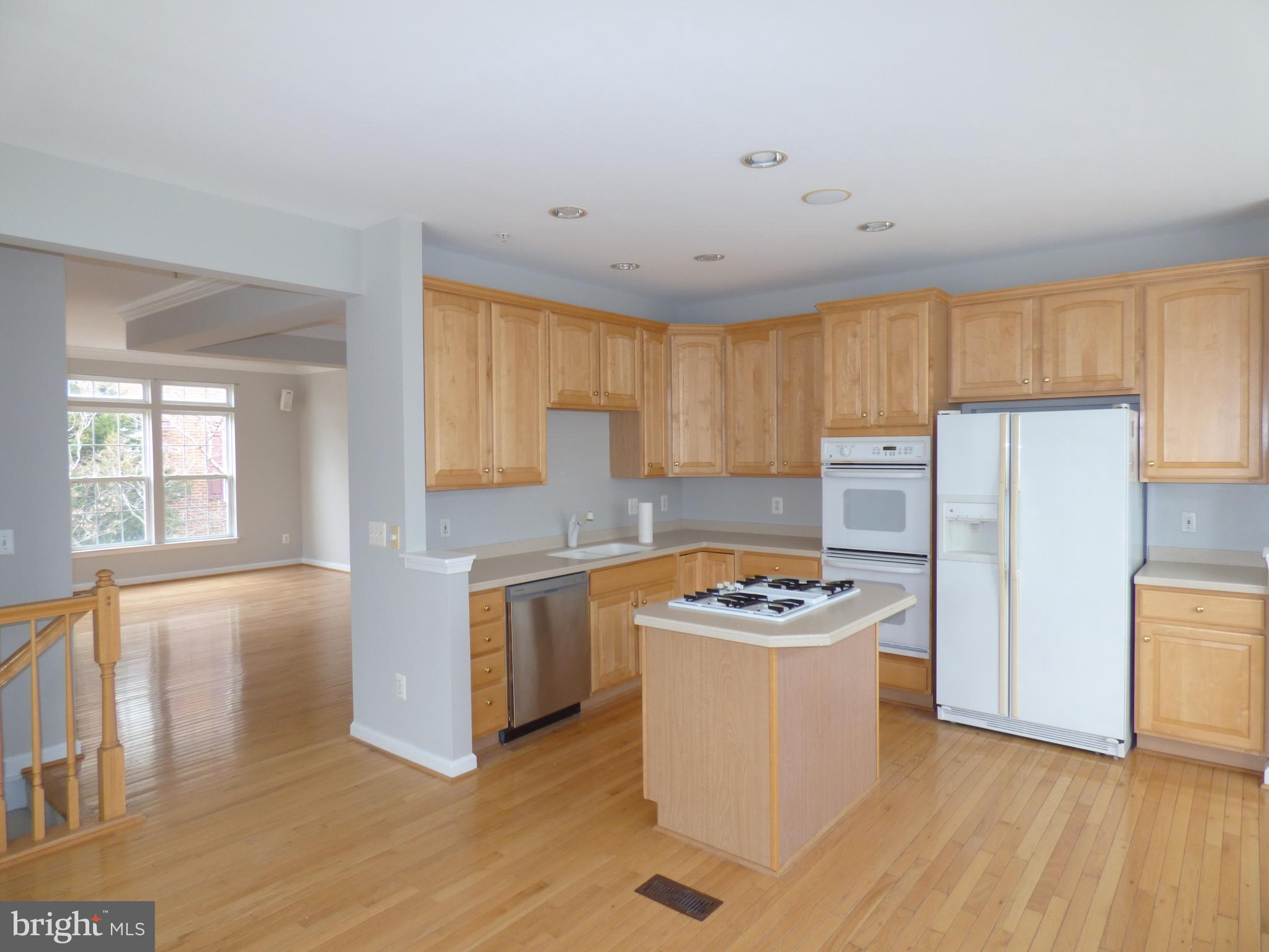 OLD TOWN GREENS - Residential Lease