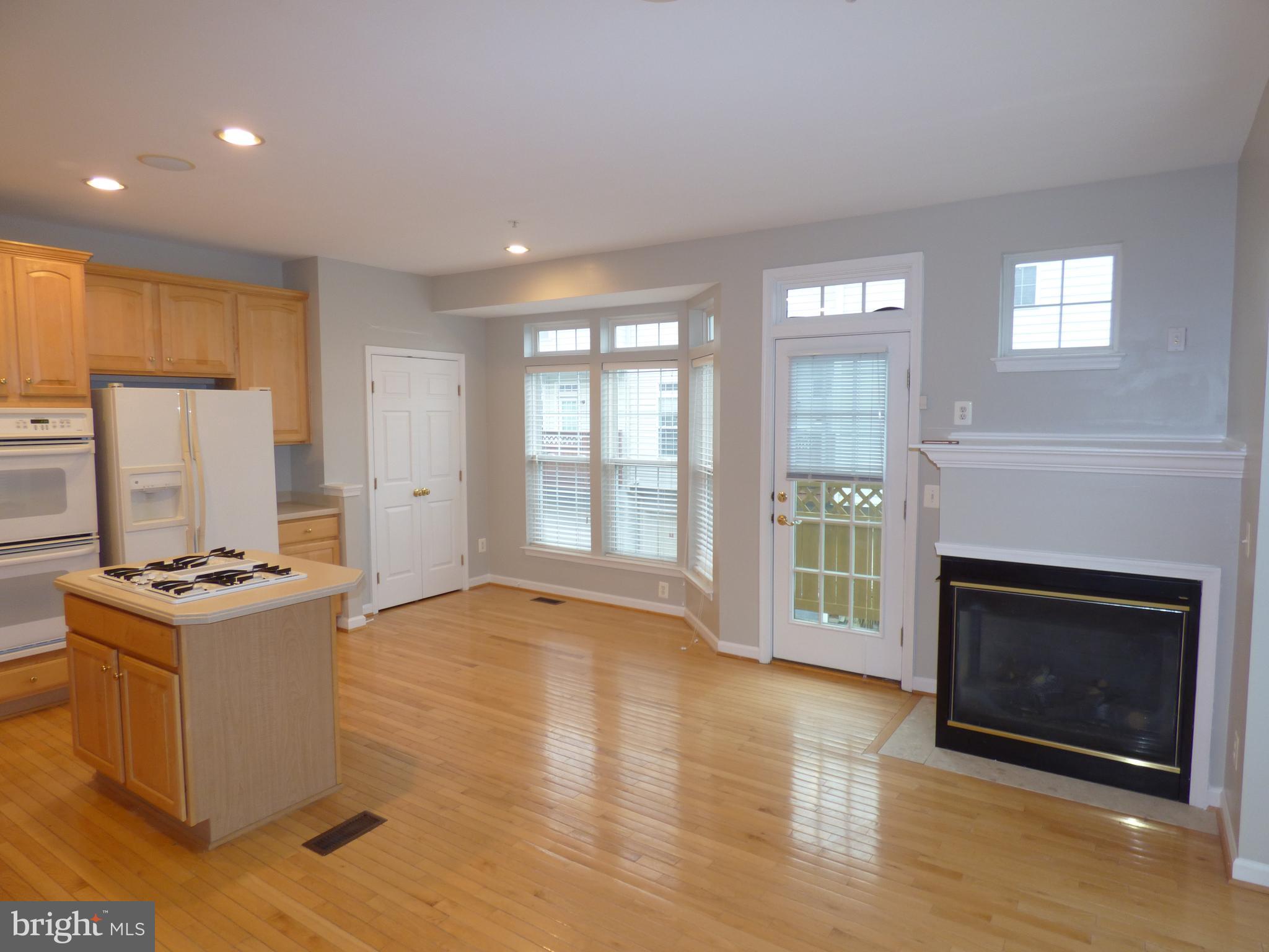 OLD TOWN GREENS - Residential Lease