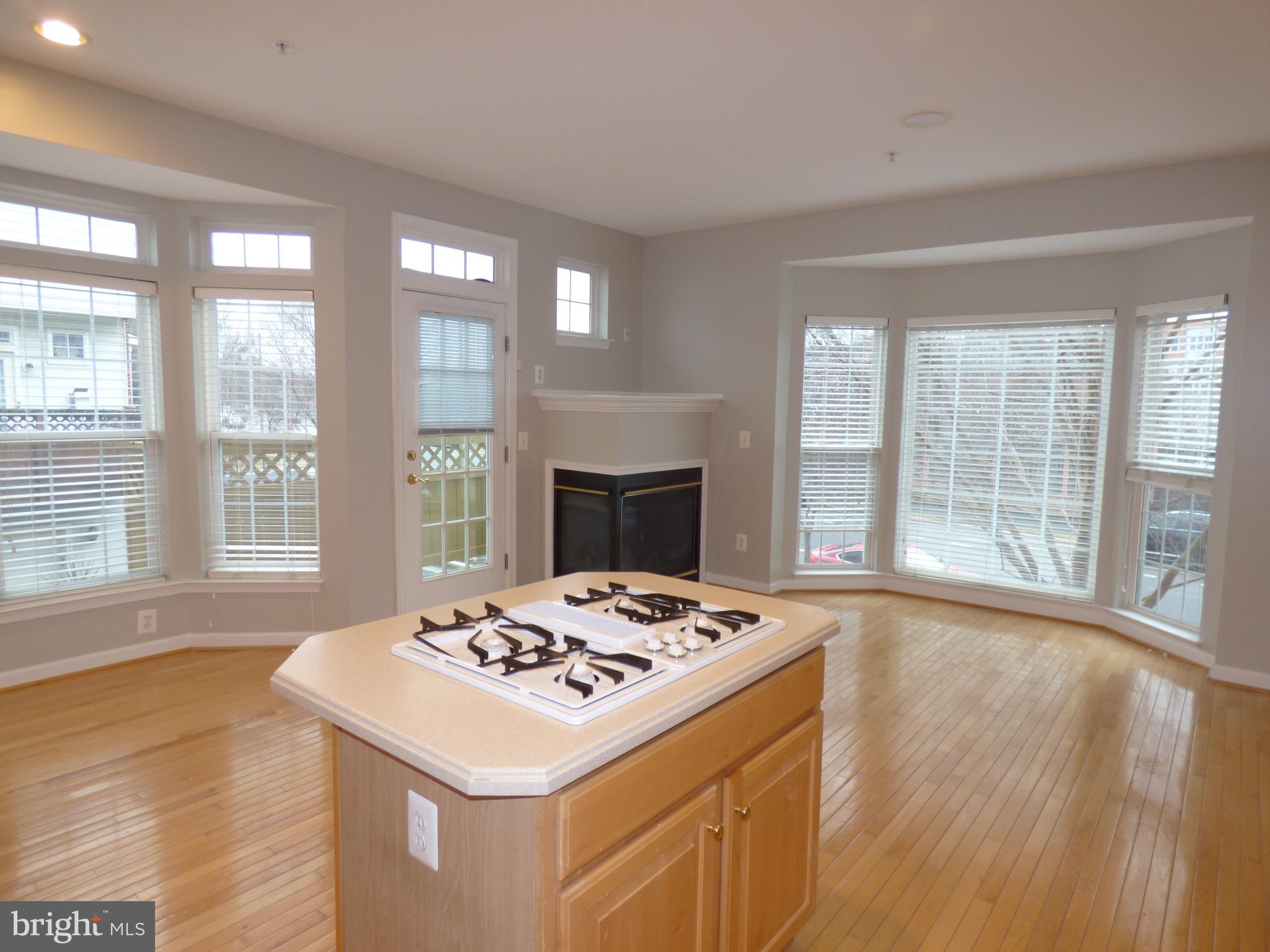 OLD TOWN GREENS - Residential Lease