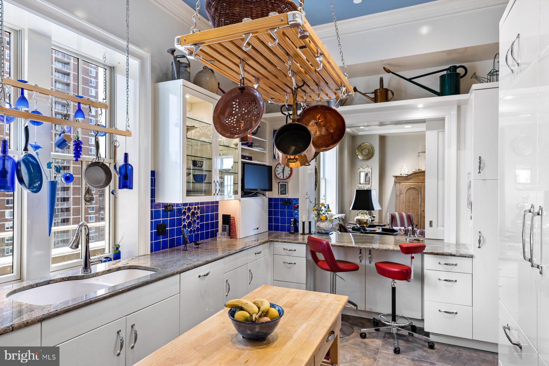 RITTENHOUSE SQUARE - Residential