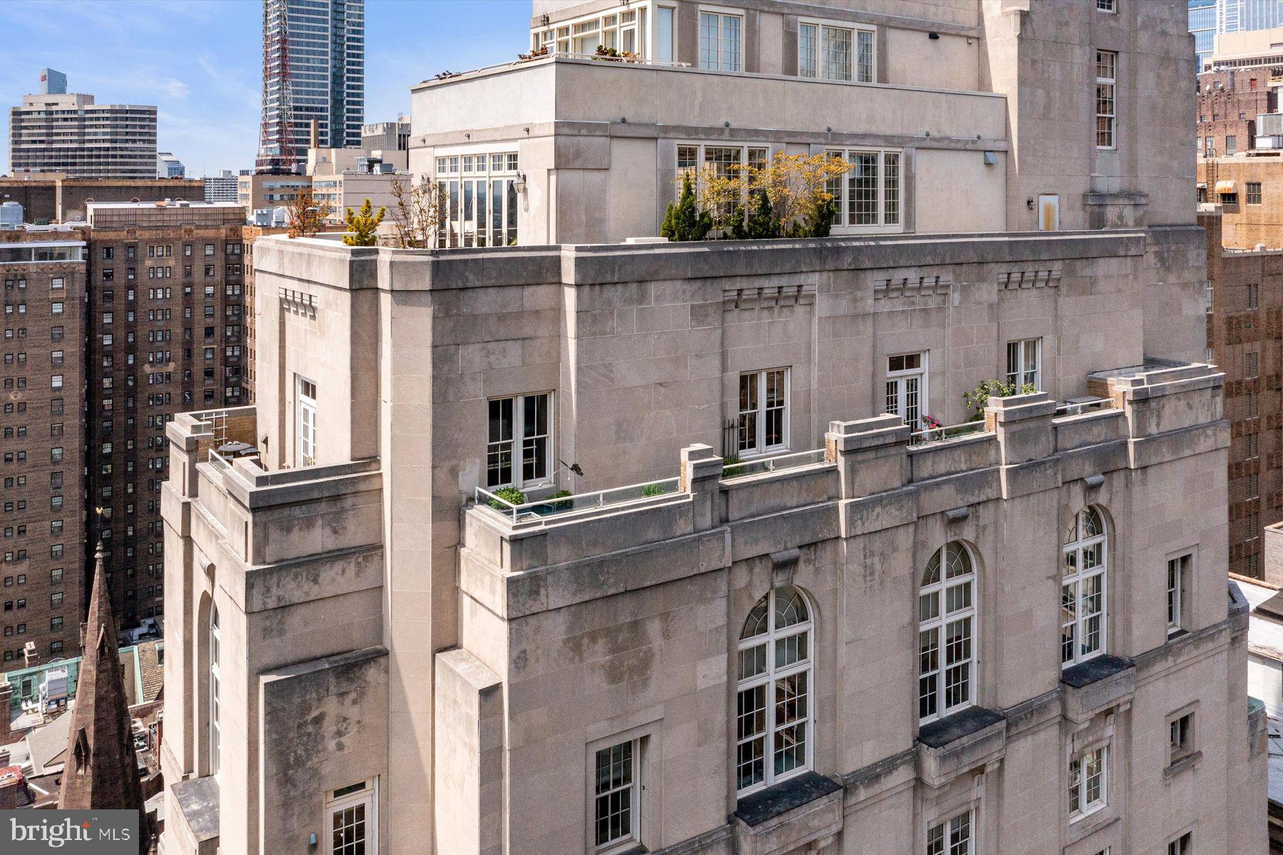 RITTENHOUSE SQUARE - Residential