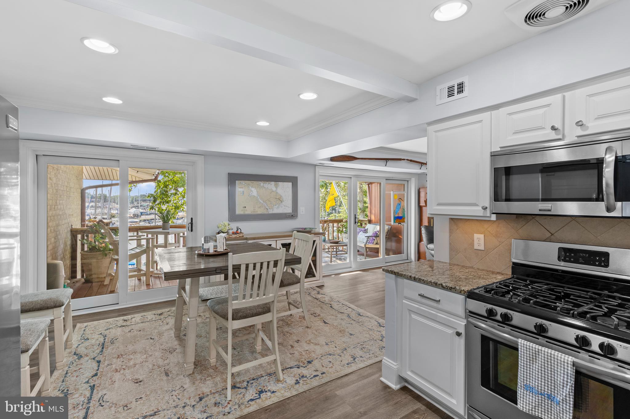 SEVERN HOUSE - Residential