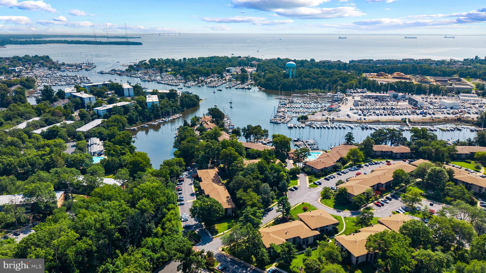 SEVERN HOUSE - Residential