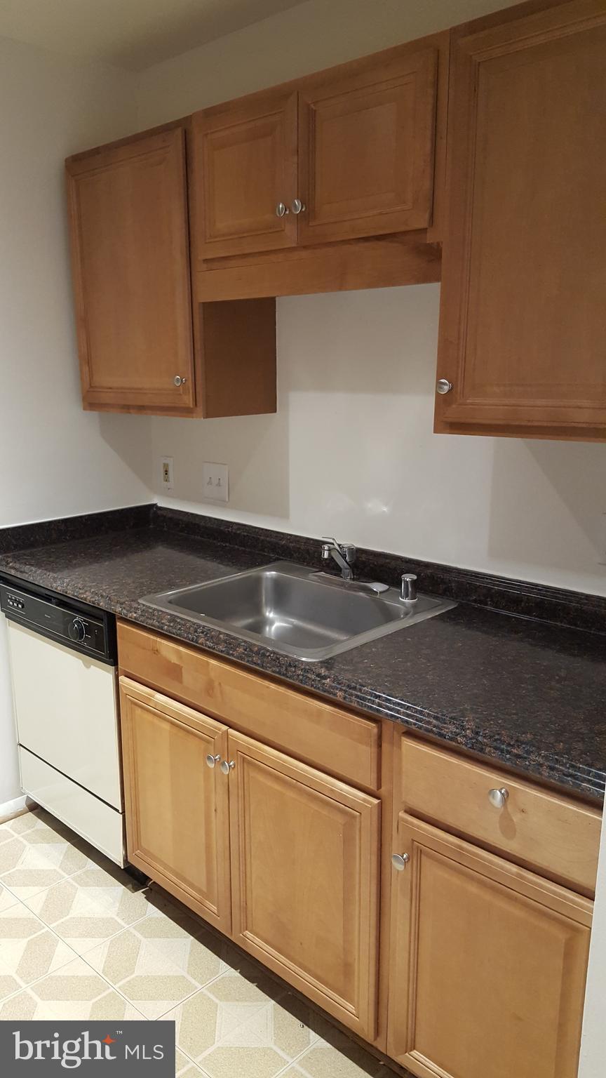 SUMMER RIDGE CODM - Residential Lease