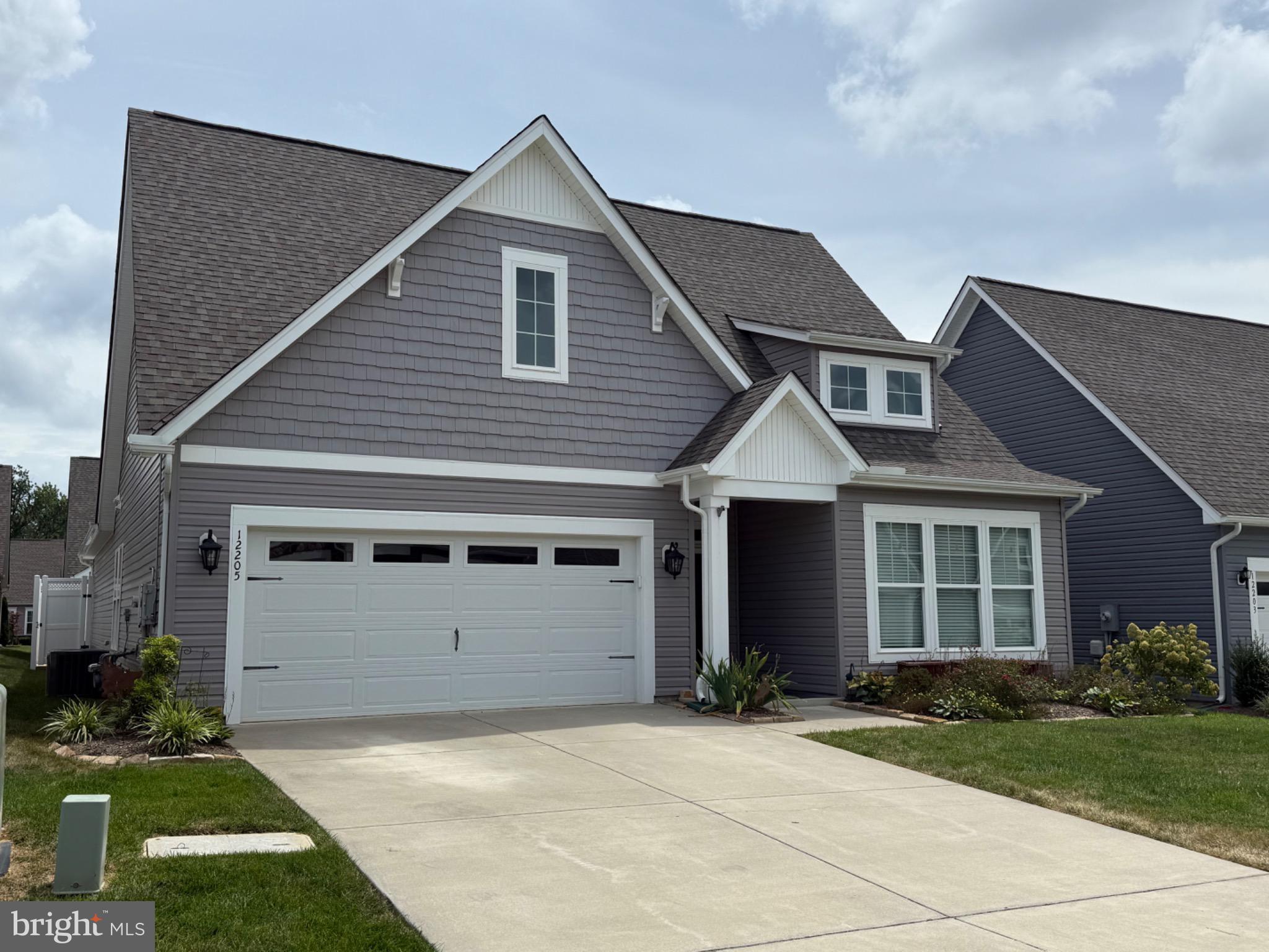 12205 GLEN OAKS DRIVE