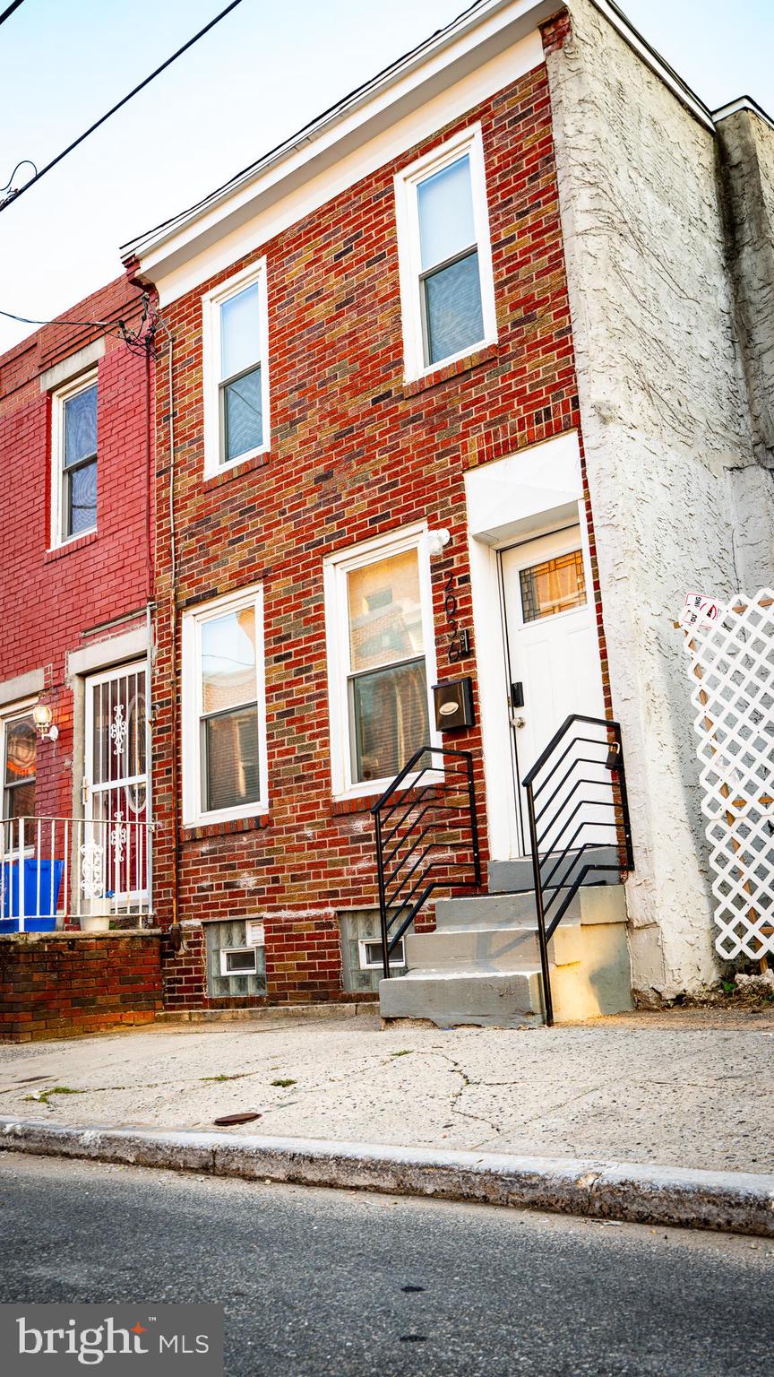 POINT BREEZE - Residential