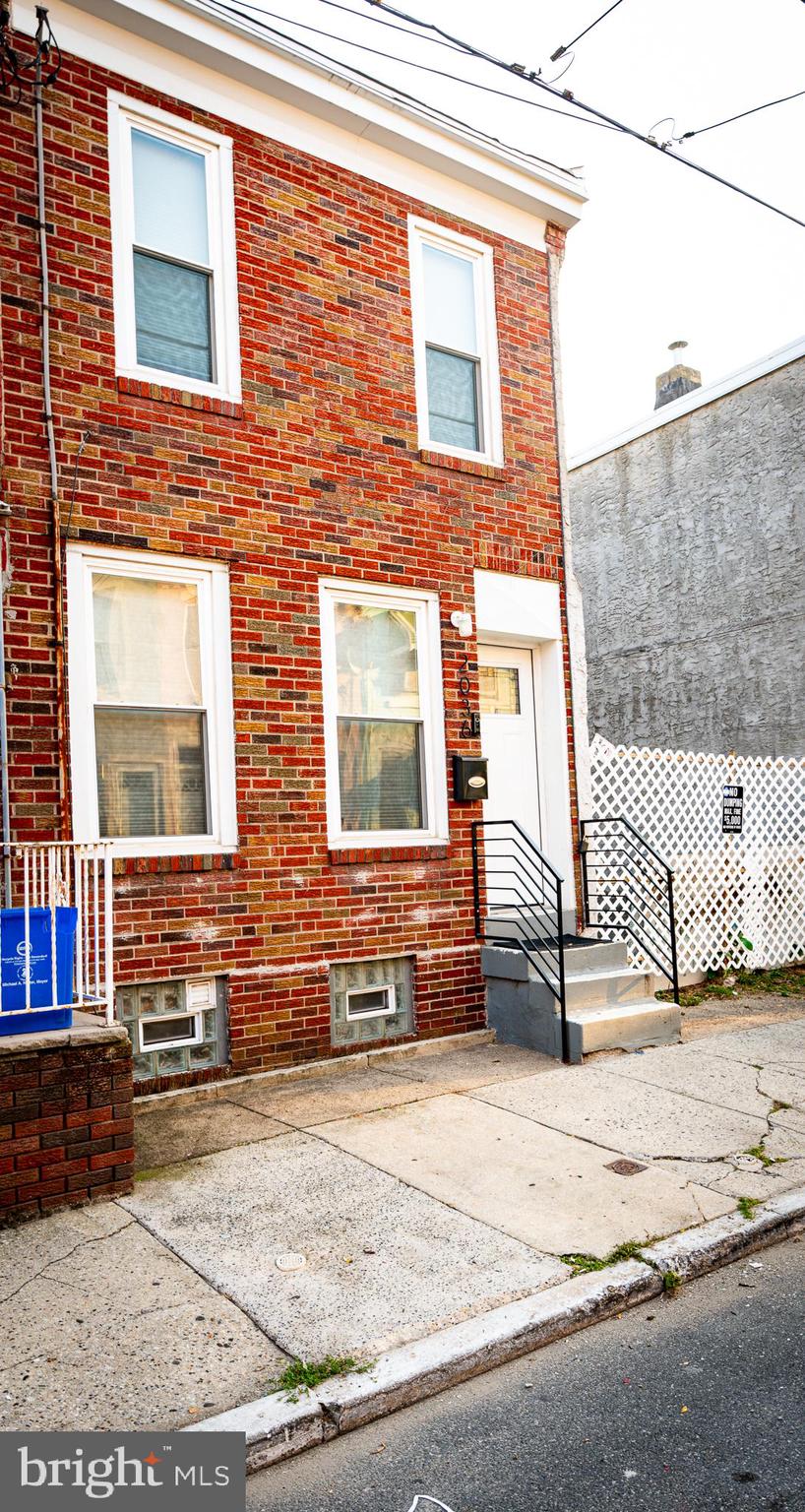 POINT BREEZE - Residential