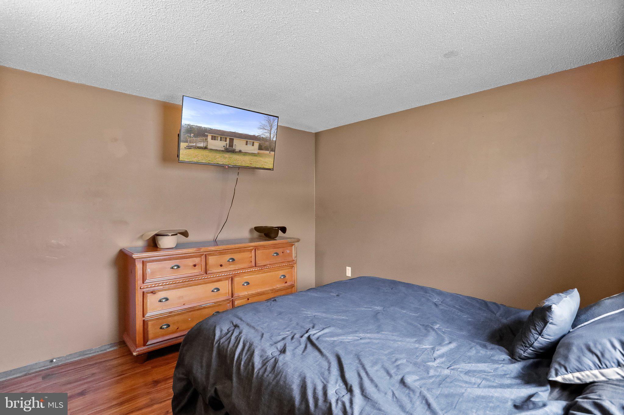 MILL CREEK - Residential