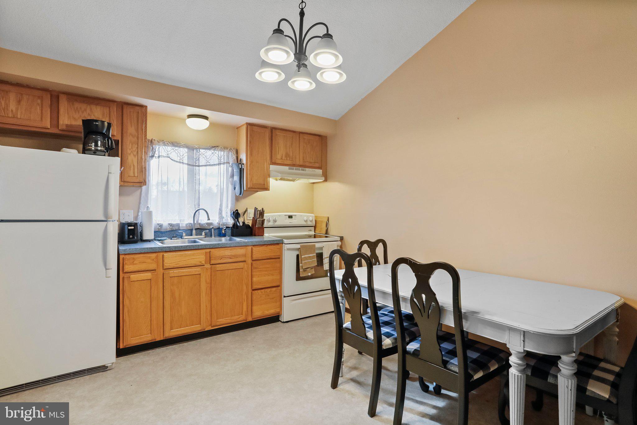 MILL CREEK - Residential