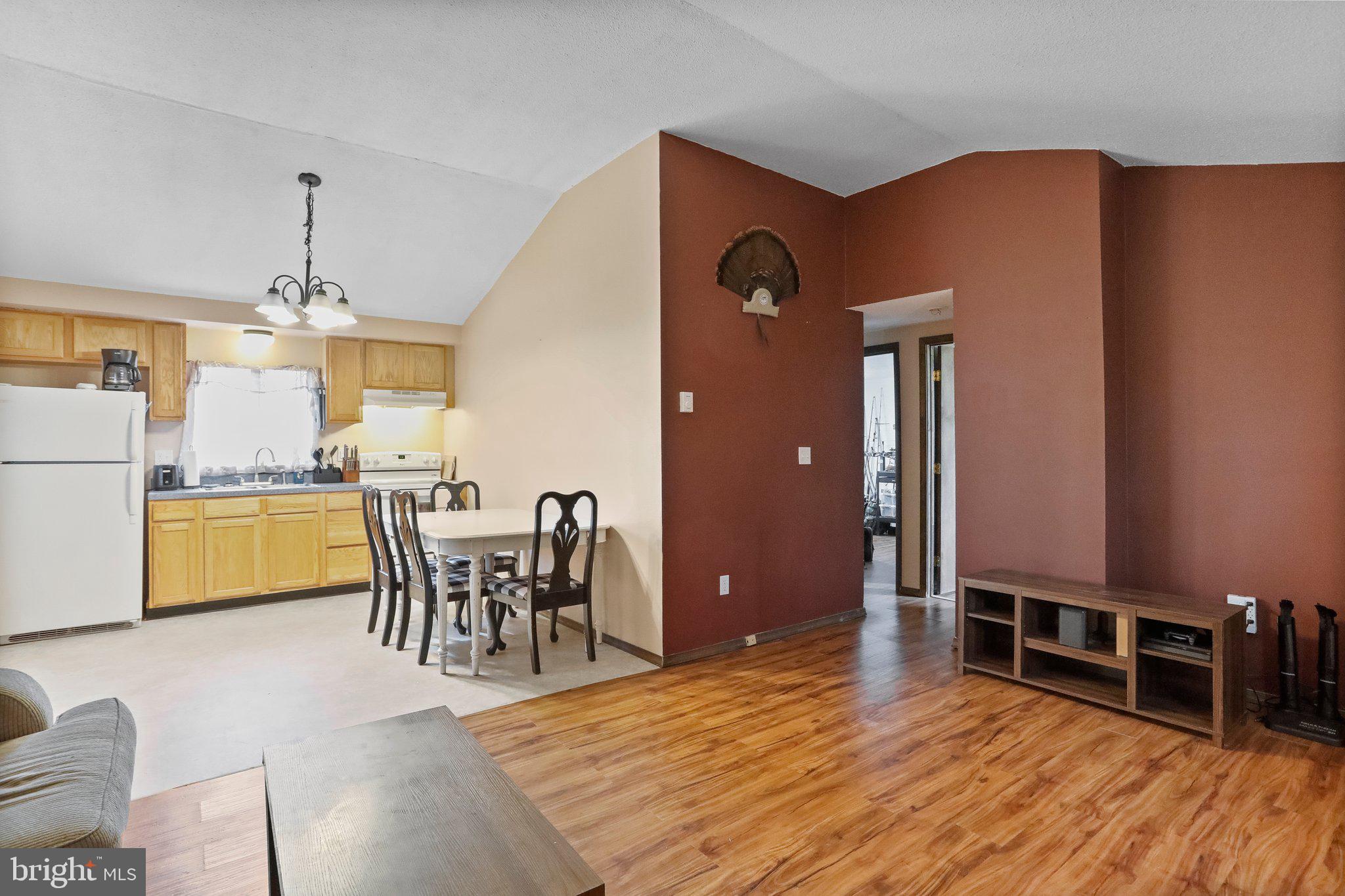 MILL CREEK - Residential