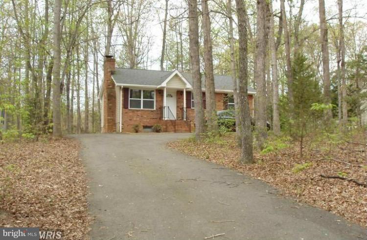 LAKE OF THE WOODS - Residential Lease