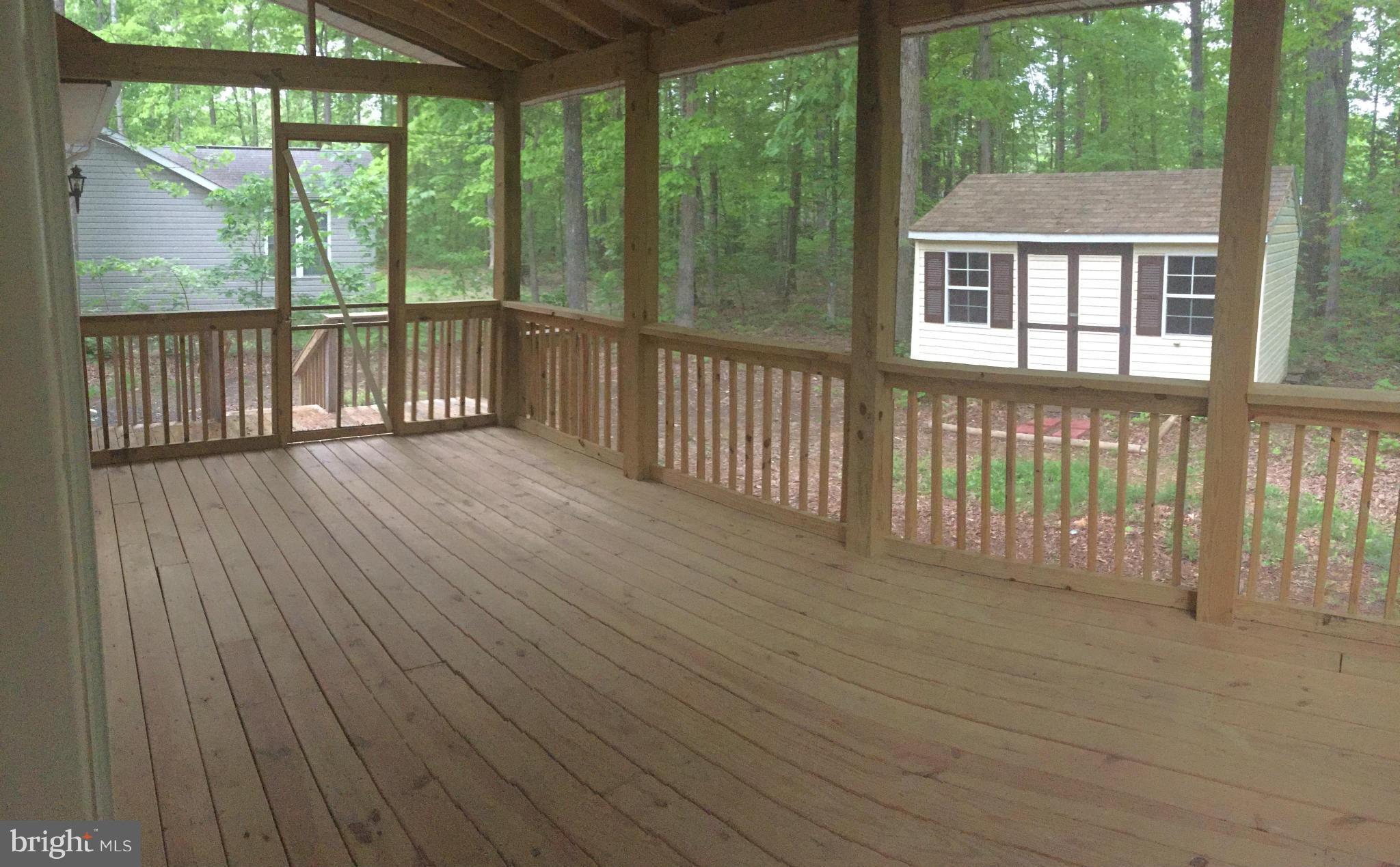 LAKE OF THE WOODS - Residential Lease