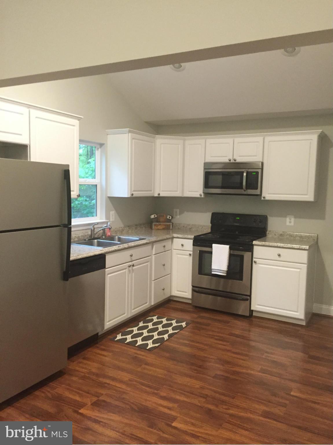 LAKE OF THE WOODS - Residential Lease