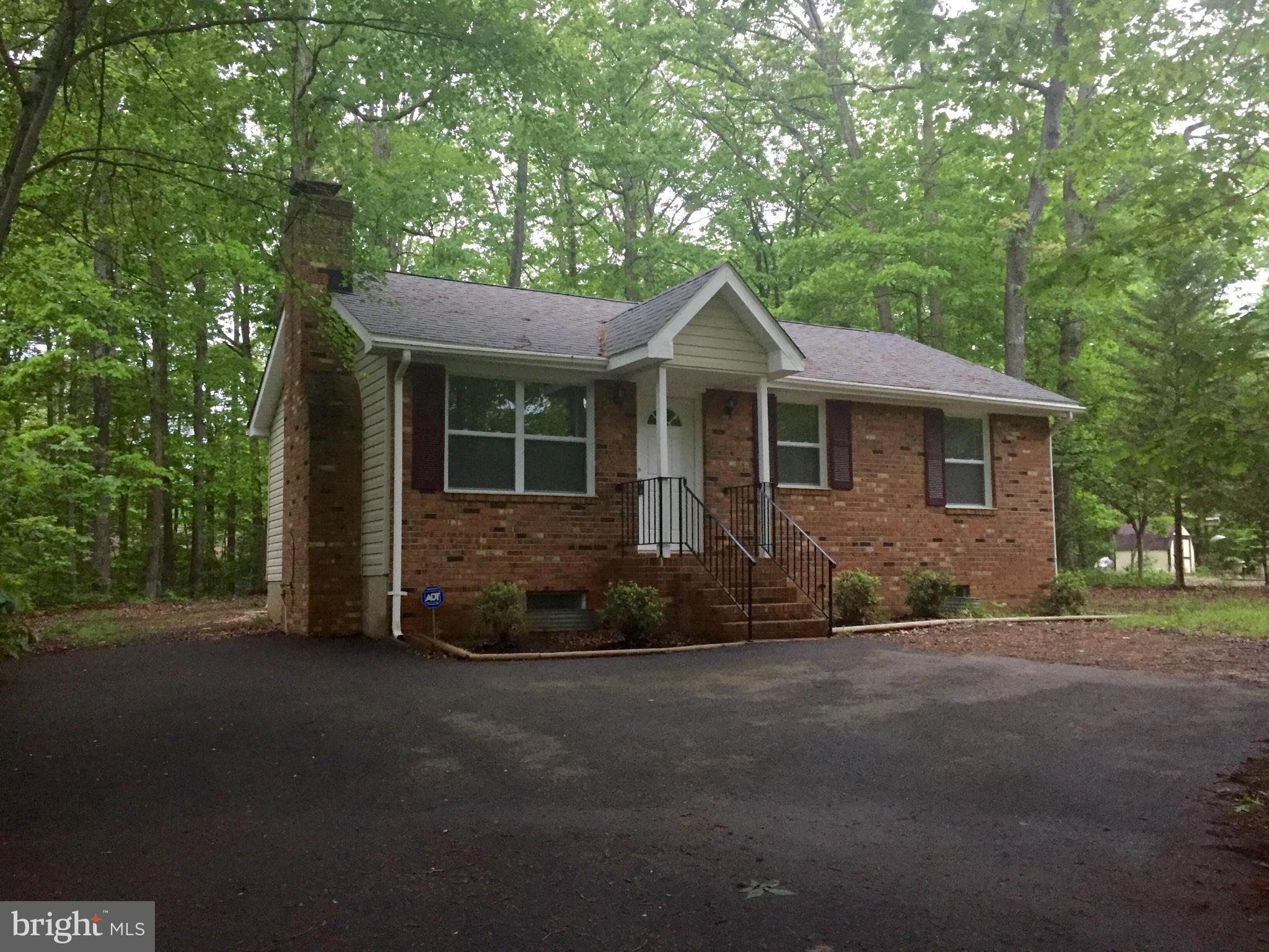 LAKE OF THE WOODS - Residential Lease