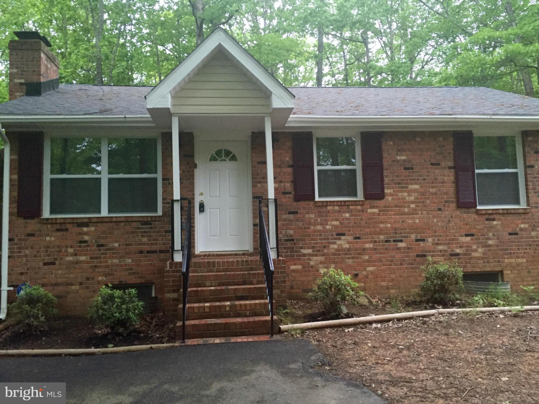 LAKE OF THE WOODS - Residential Lease