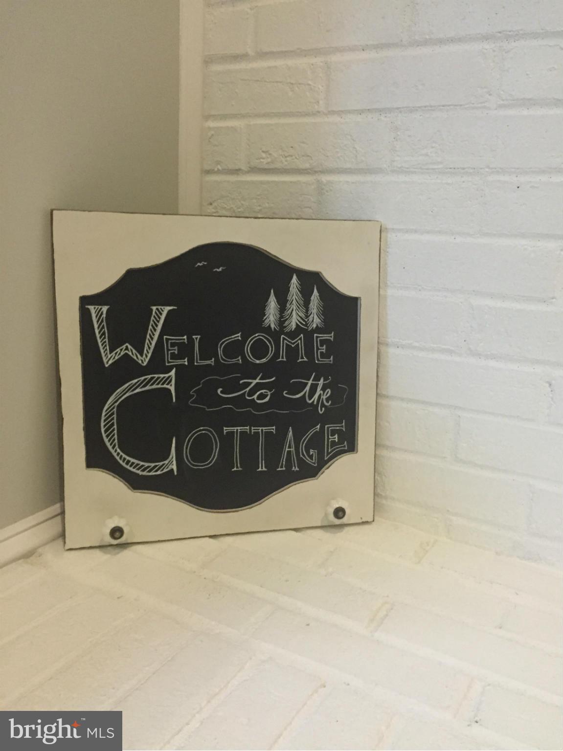 LAKE OF THE WOODS - Residential Lease