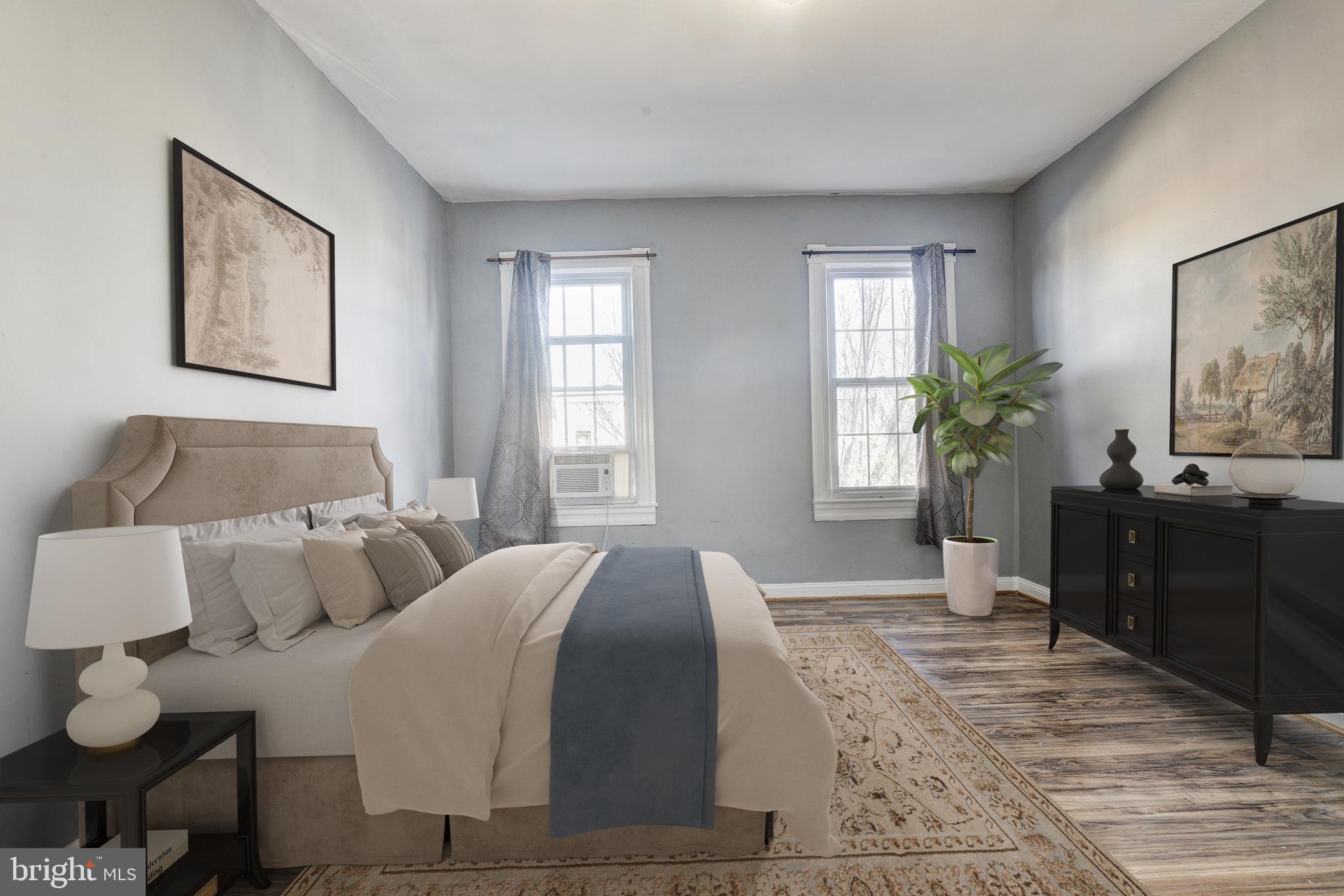 ELLWOOD PARK - Residential