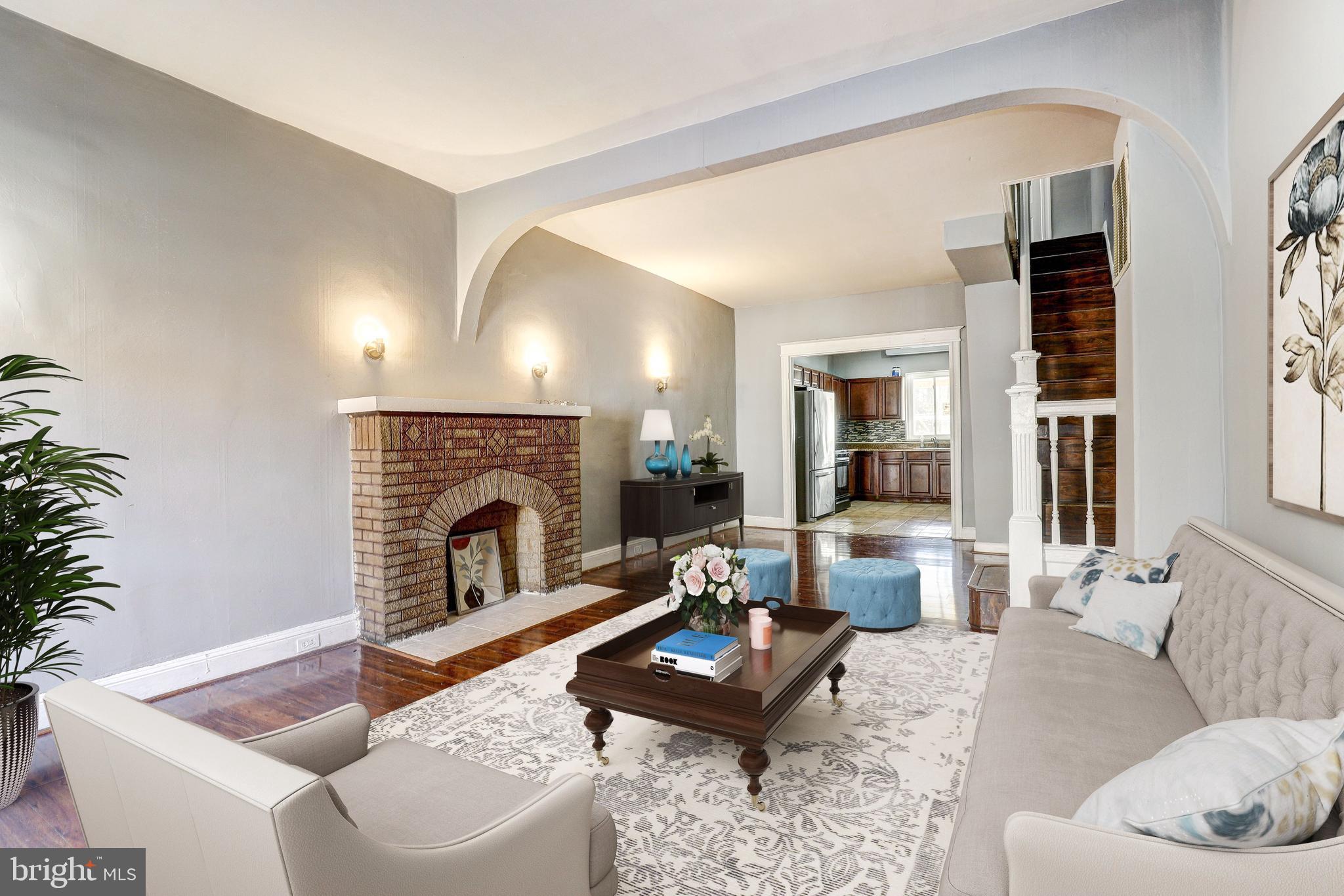 ELLWOOD PARK - Residential