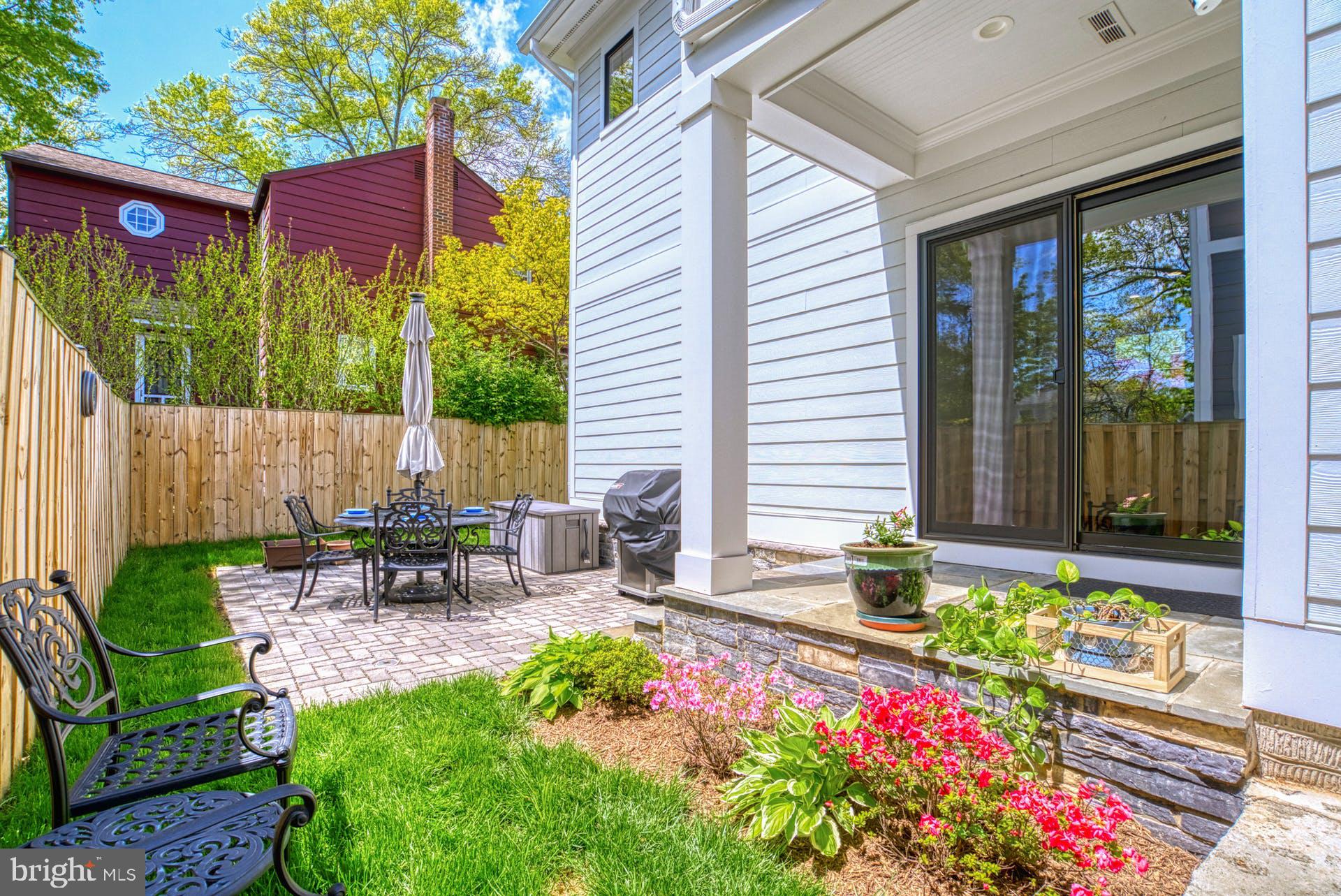 GLENCARLYN - Residential