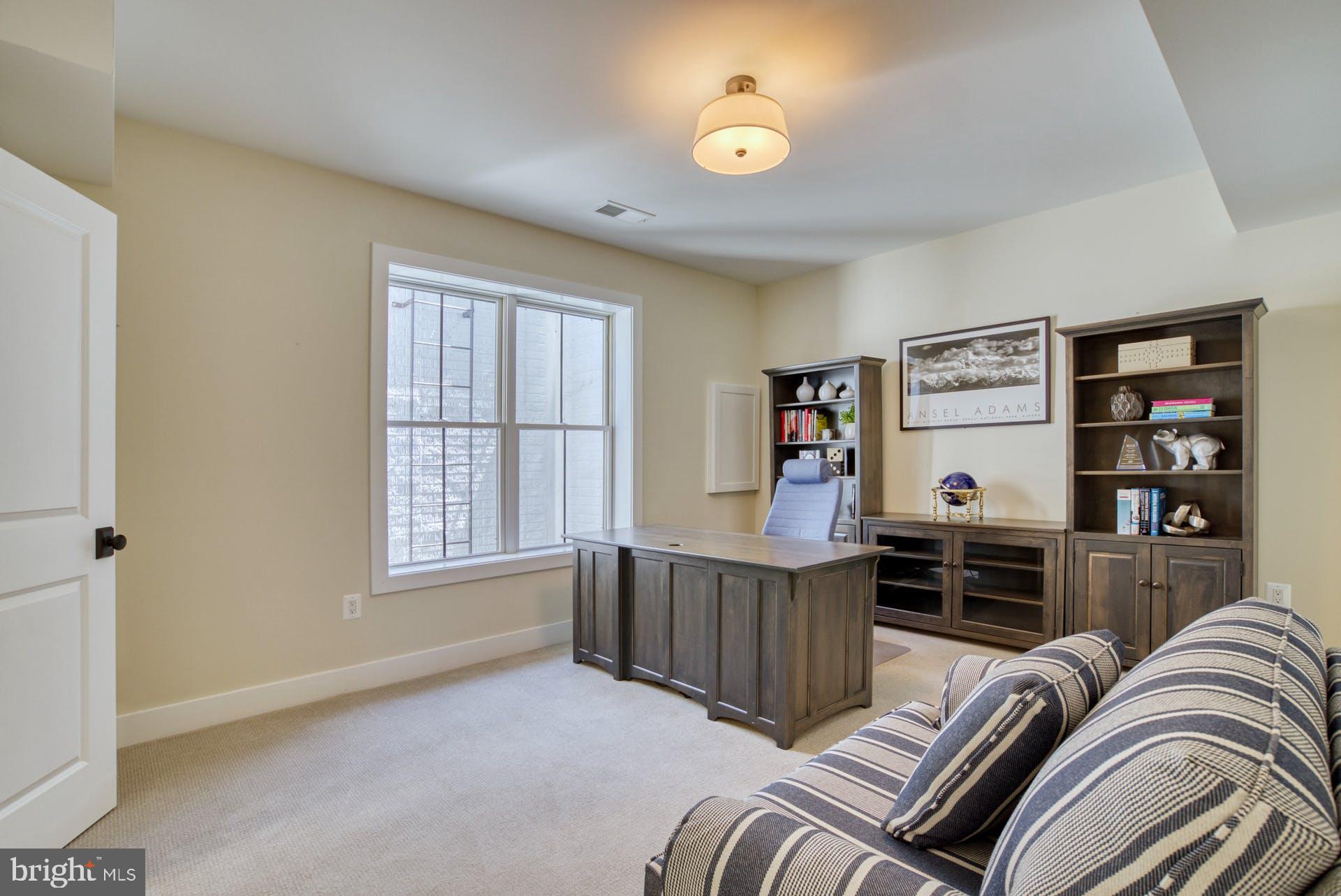 GLENCARLYN - Residential