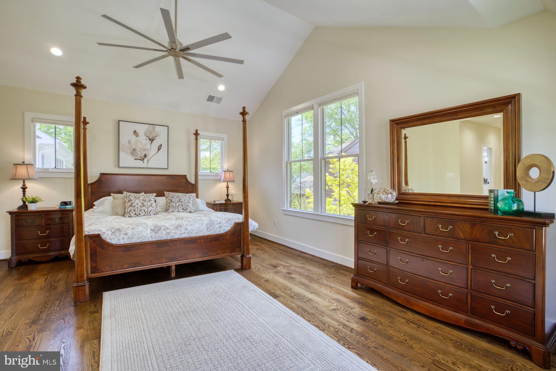 GLENCARLYN - Residential