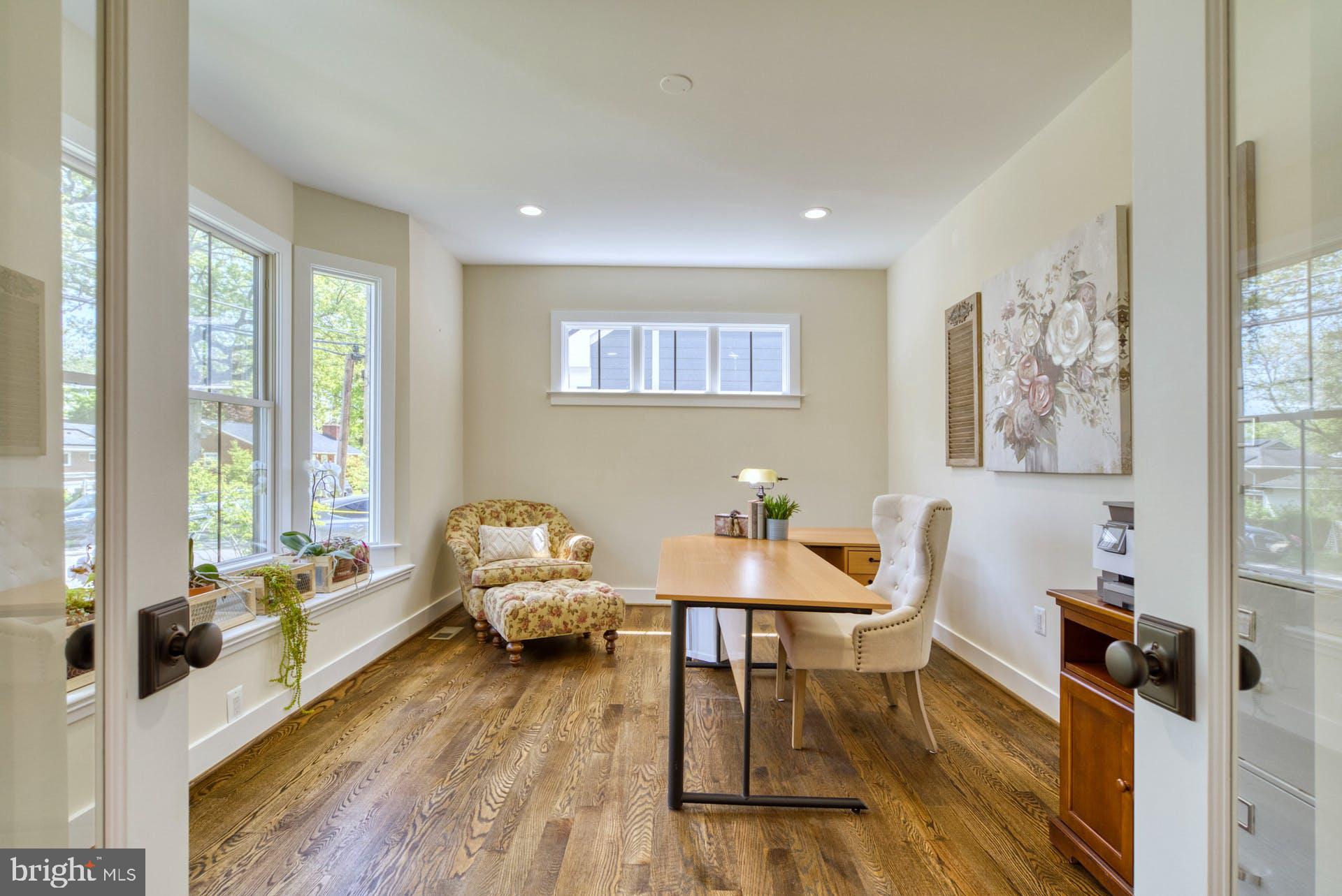 GLENCARLYN - Residential