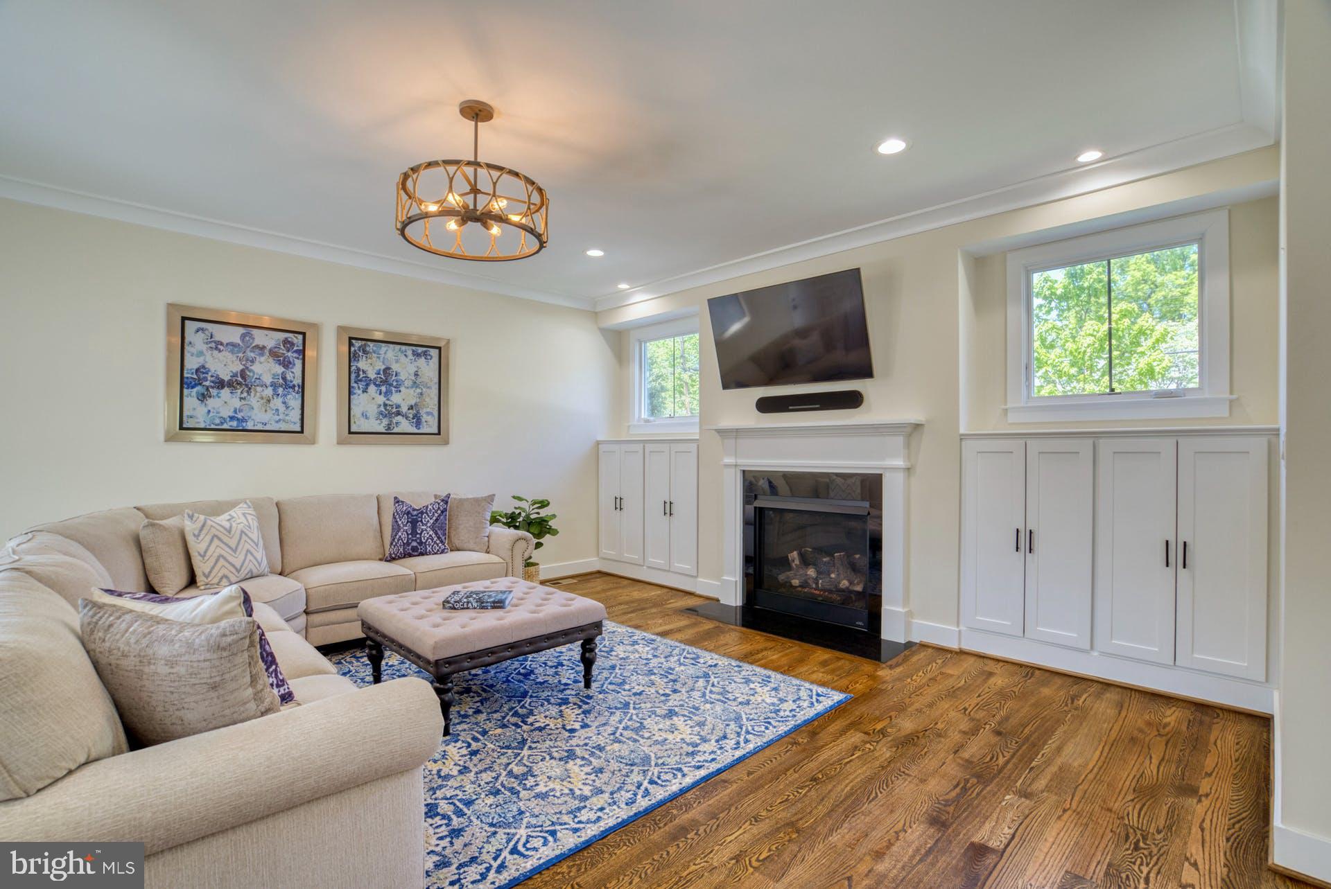 GLENCARLYN - Residential