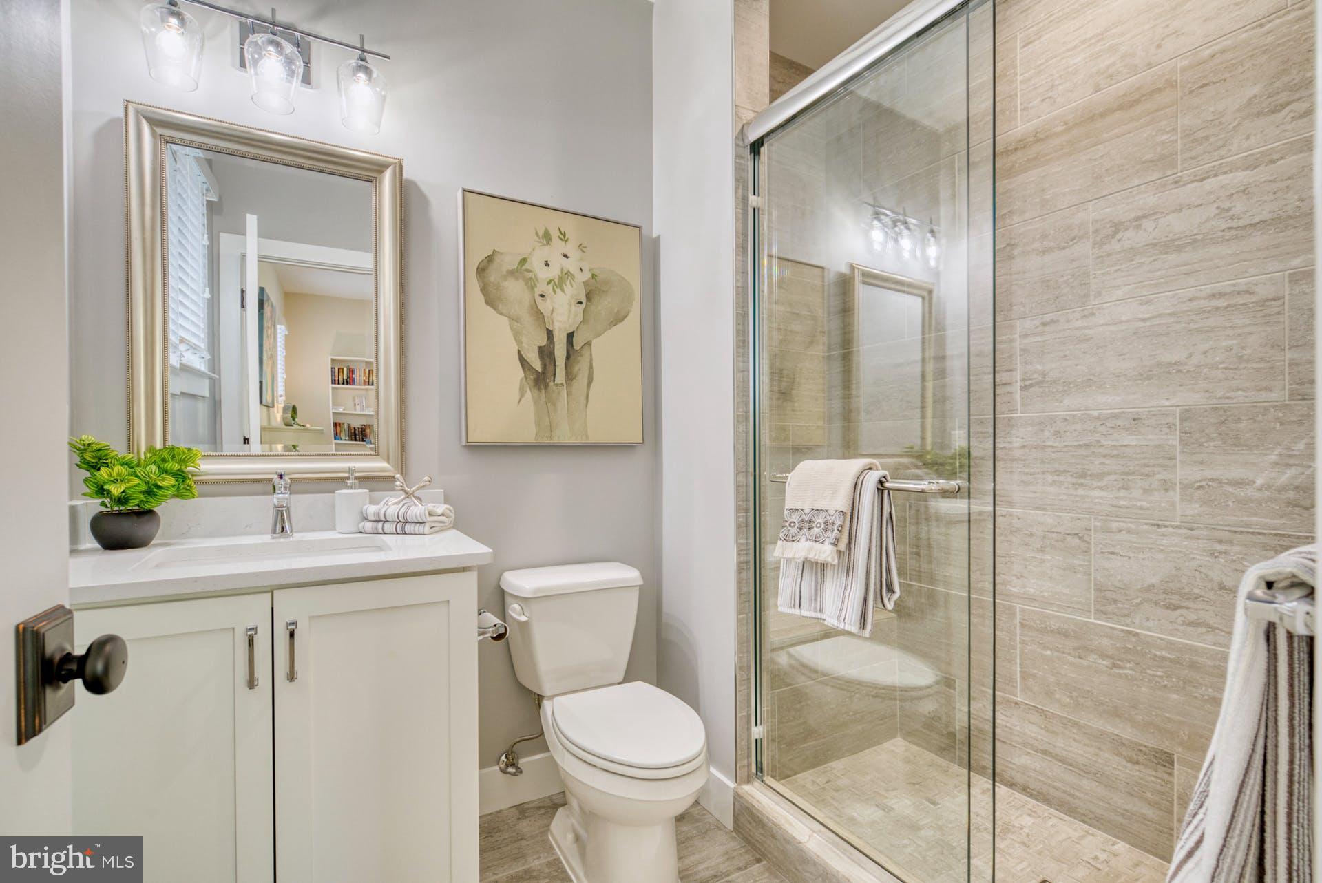 GLENCARLYN - Residential