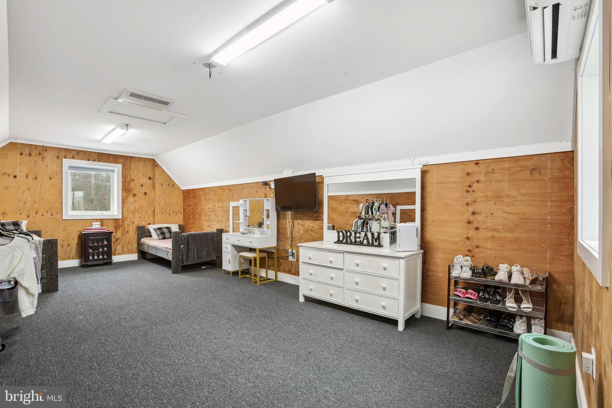 POTOMAC LANDING - Residential