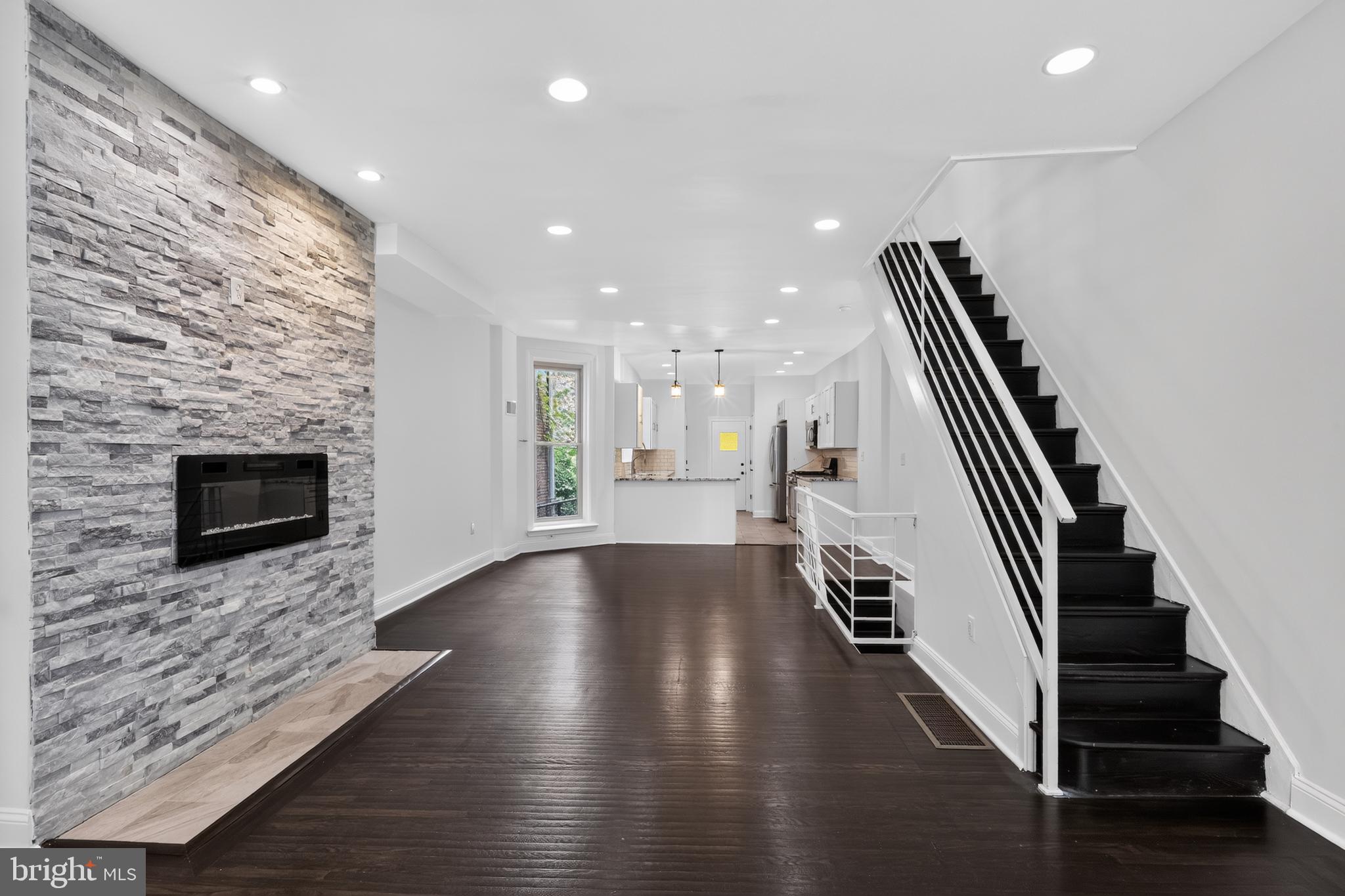 1029 S 51ST STREET