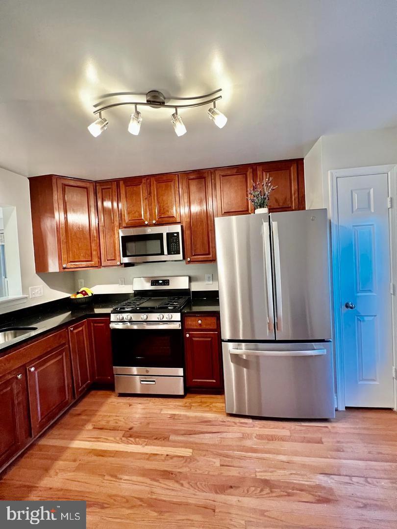 23930 CATAWBA HILL DRIVE, CLARKSBURG, MD, 20871 23930 CATAWBA HILL DRIVE