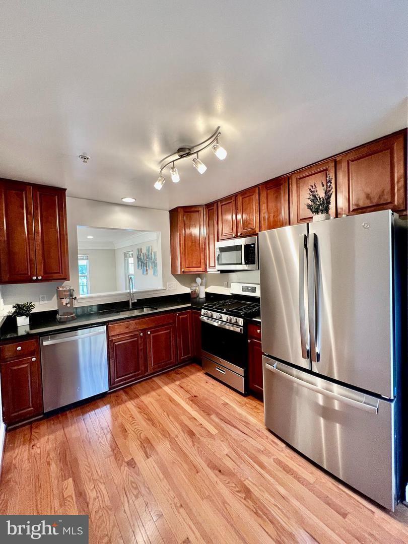 23930 CATAWBA HILL DRIVE, CLARKSBURG, MD, 20871 23930 CATAWBA HILL DRIVE