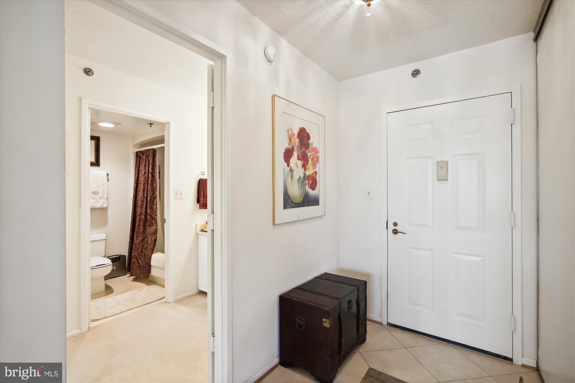 LEISURE WORLD - Residential