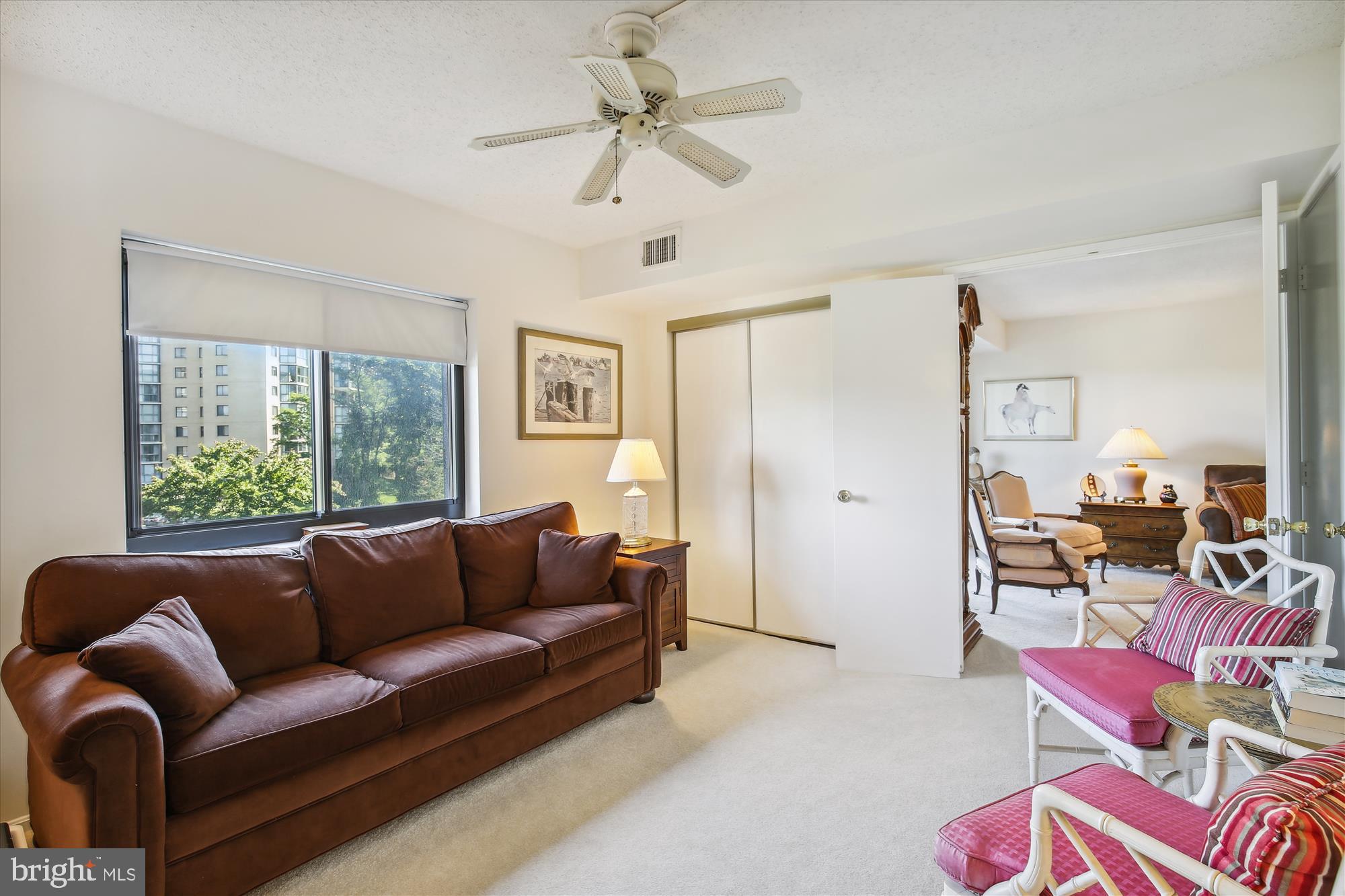 LEISURE WORLD - Residential