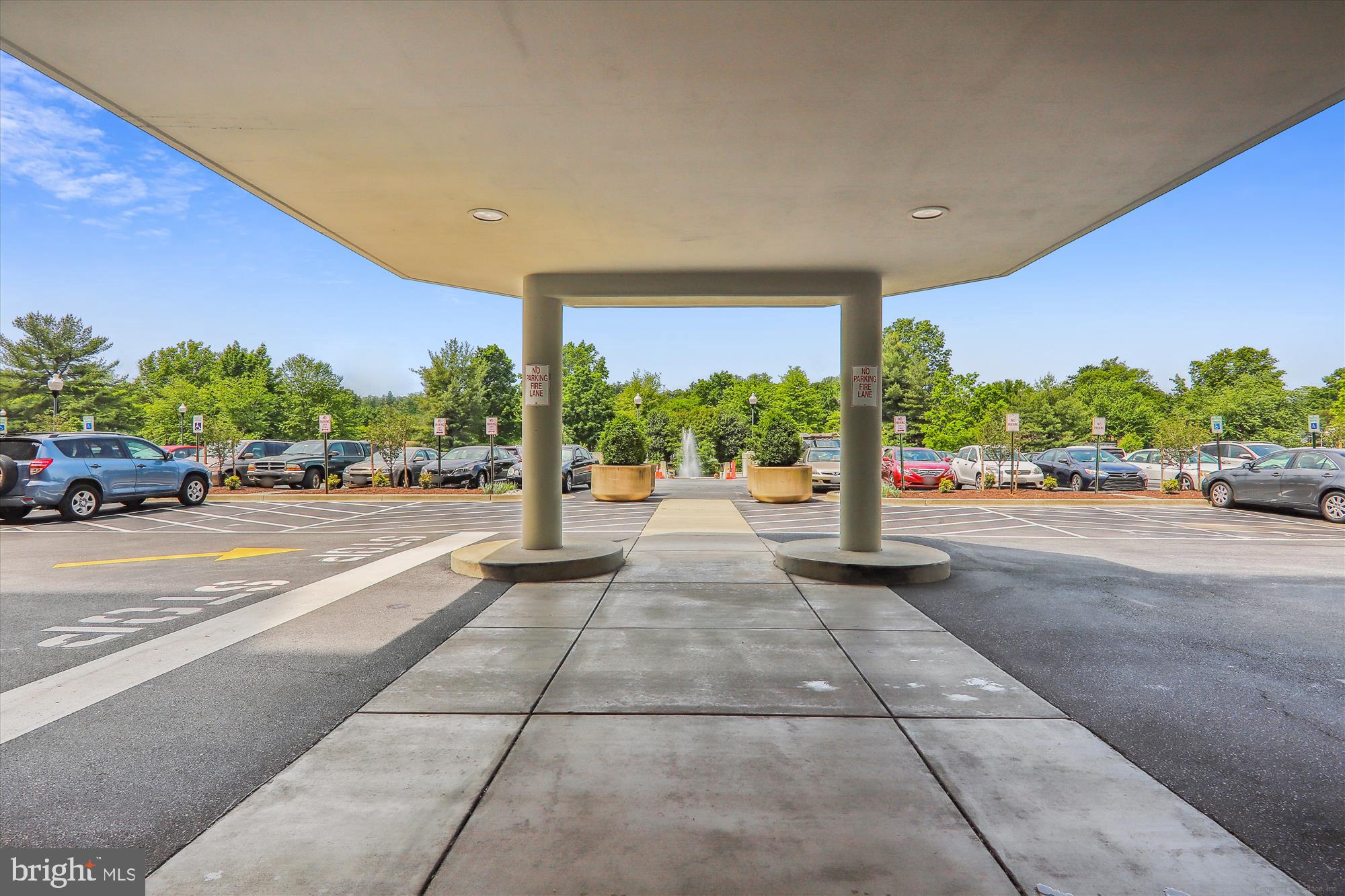 LEISURE WORLD - Residential