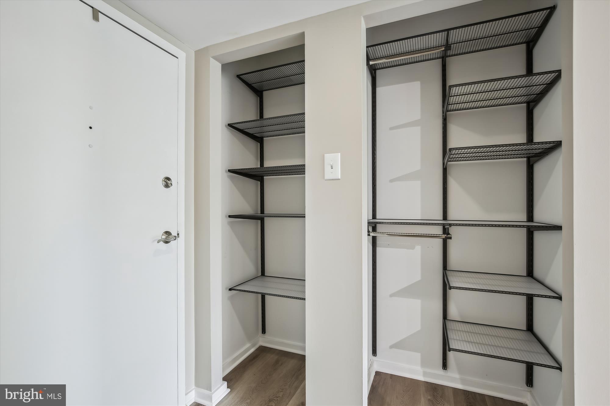 SENTINEL OF LANDMARK - Residential