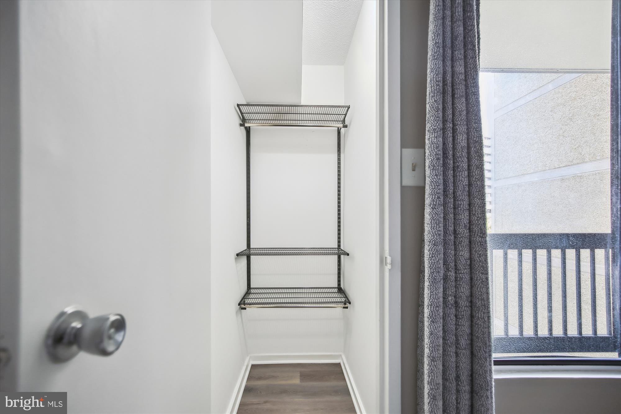 SENTINEL OF LANDMARK - Residential