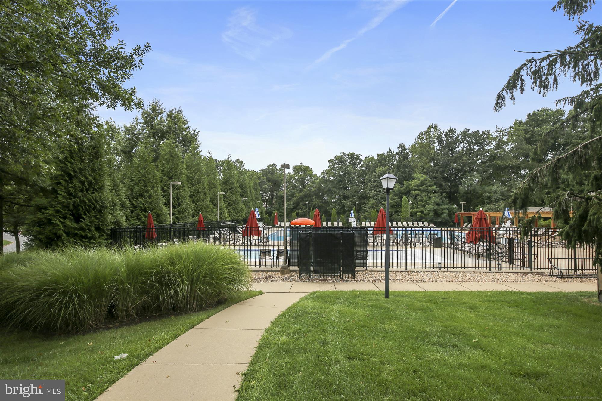 SENTINEL OF LANDMARK - Residential