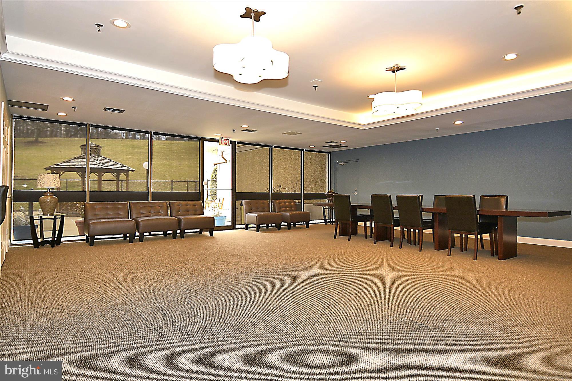 SENTINEL OF LANDMARK - Residential