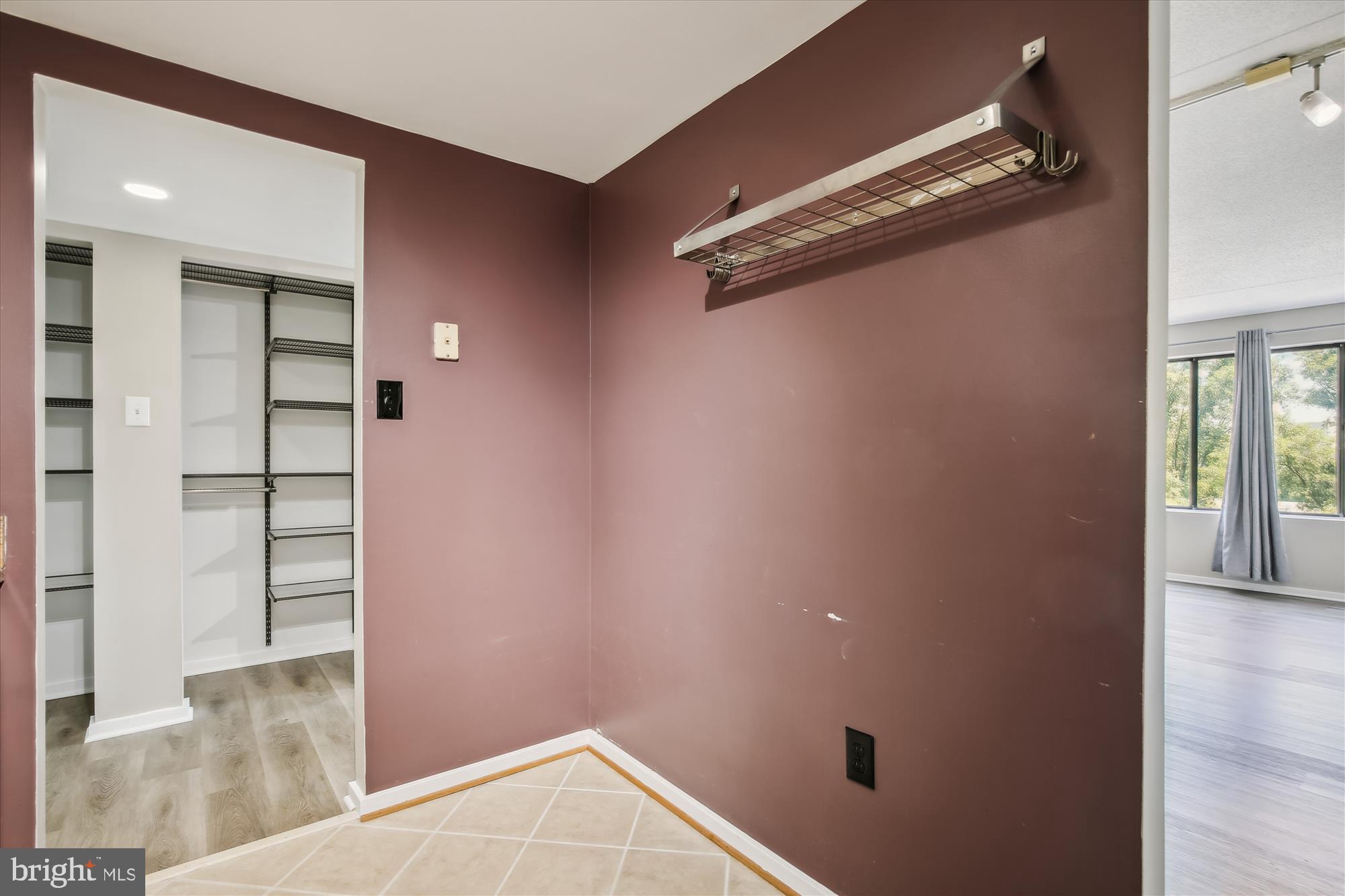 SENTINEL OF LANDMARK - Residential