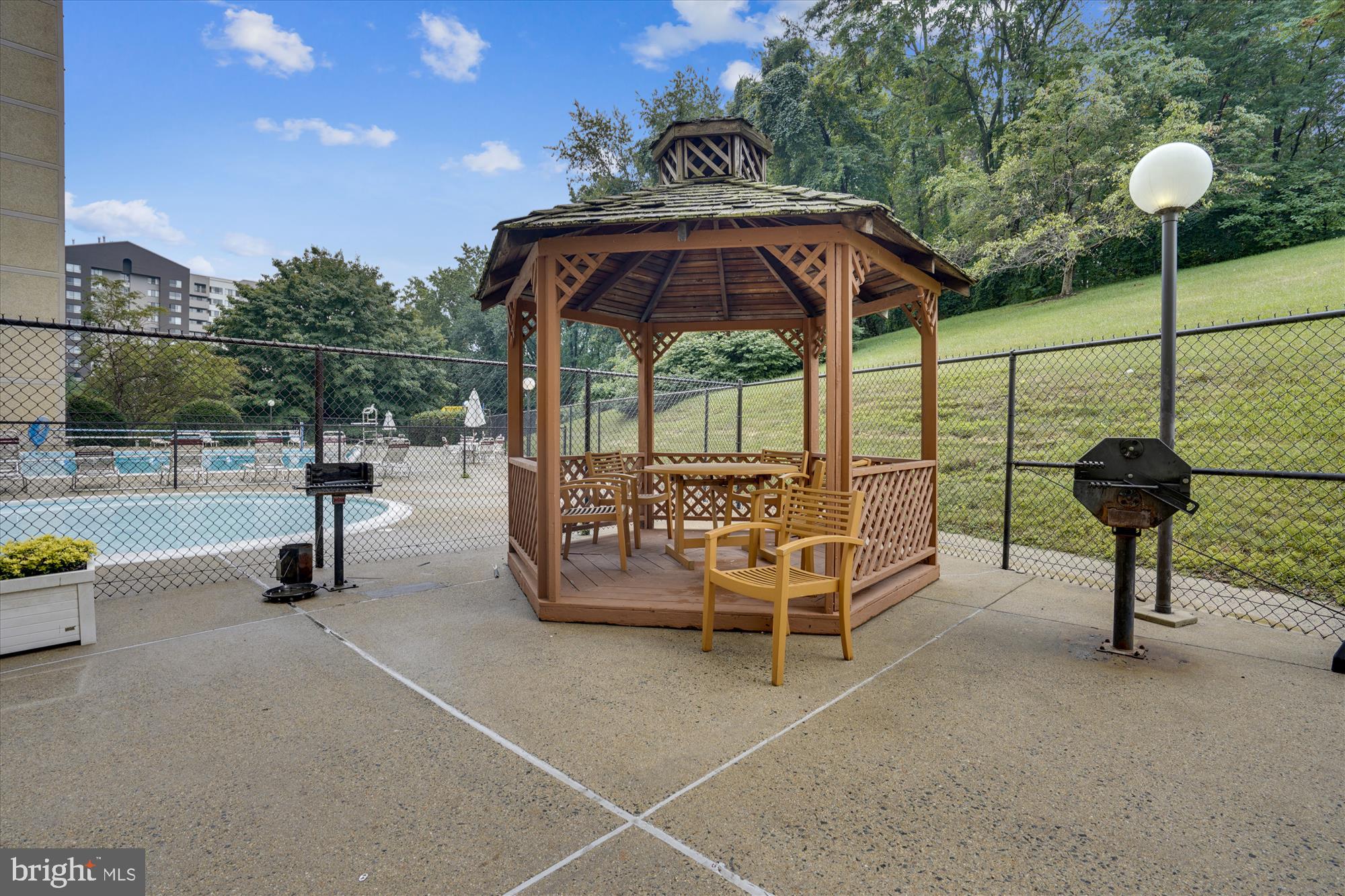 SENTINEL OF LANDMARK - Residential