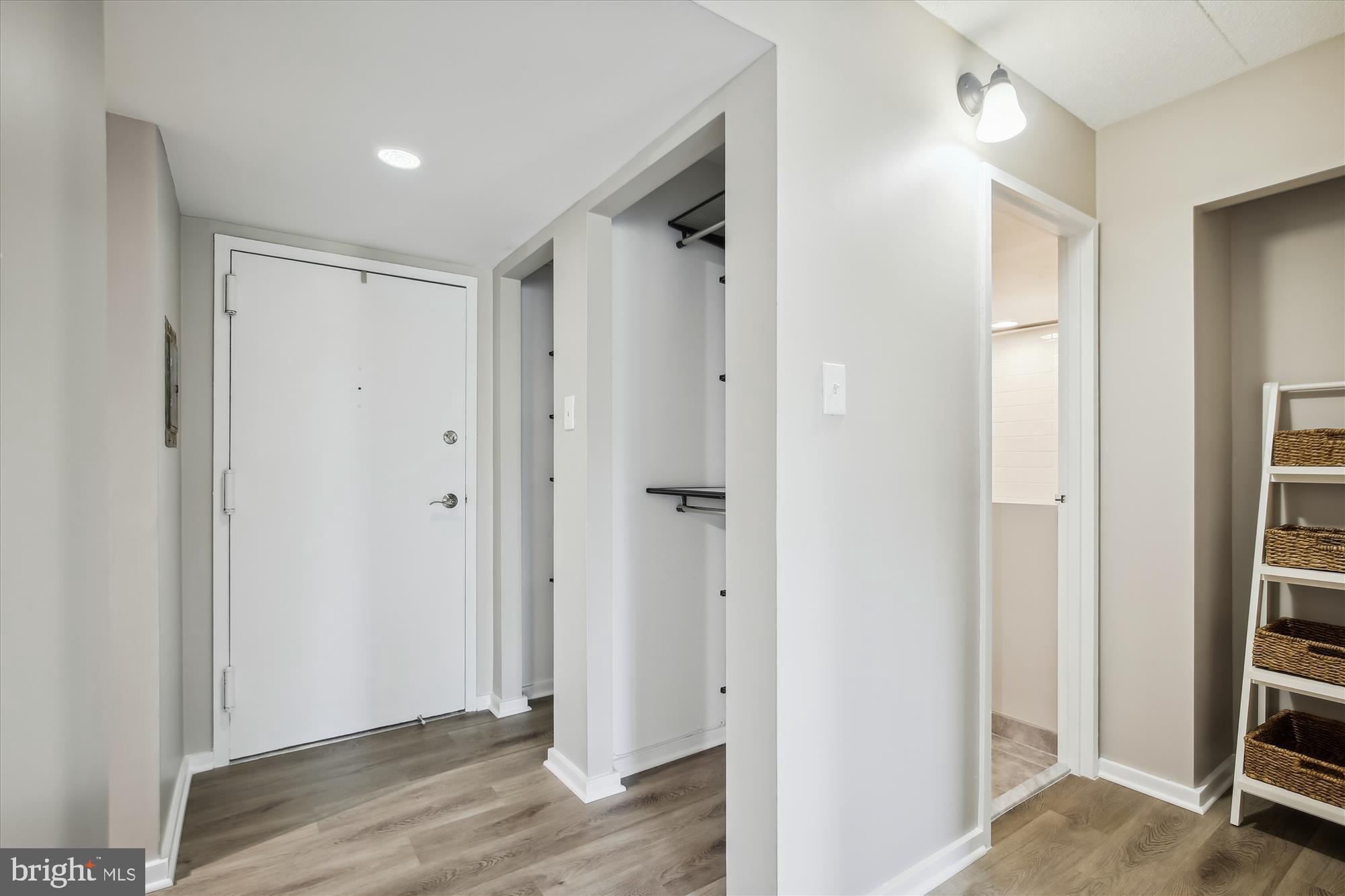 SENTINEL OF LANDMARK - Residential